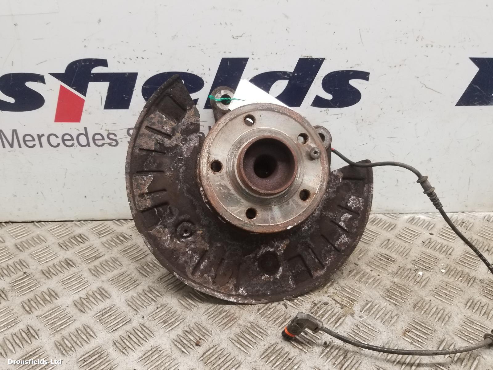 View Auto part RF Hub/Stub Axle Assembly Mercedes Vito 2013