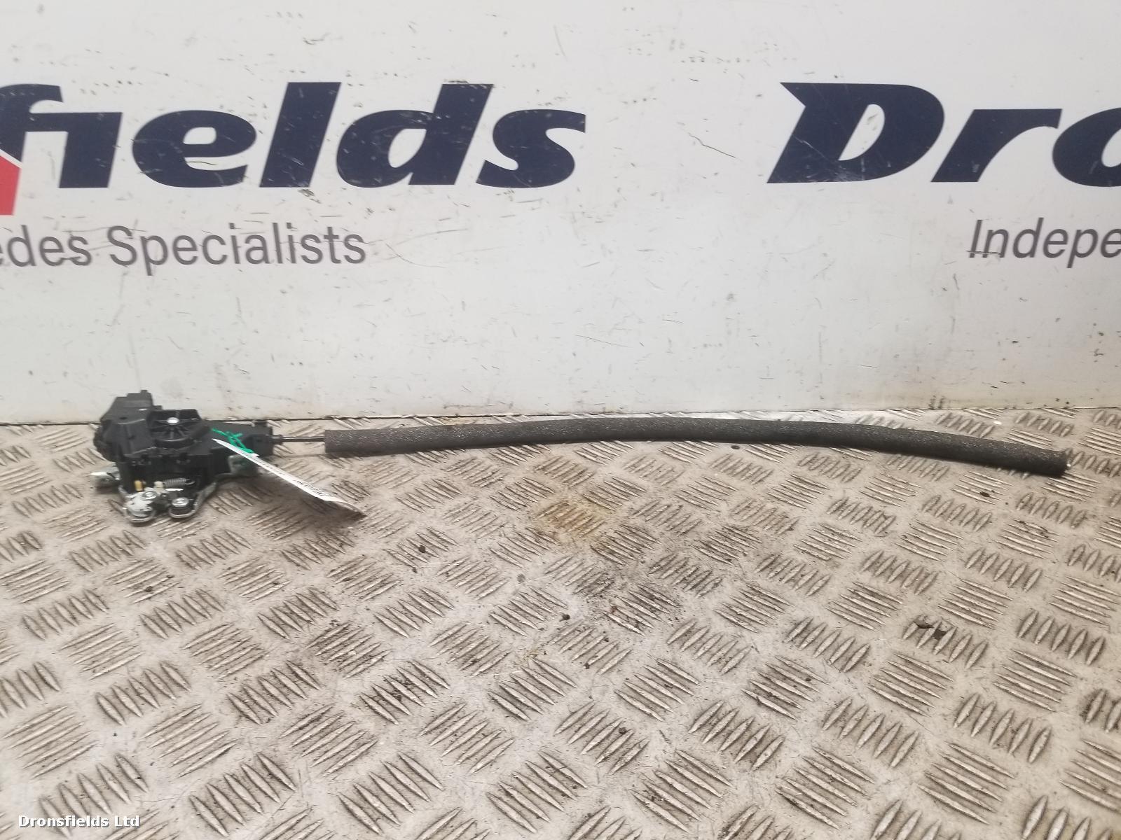 View Auto part Bootlid/Tailgate Lock Mercedes C Class 2013