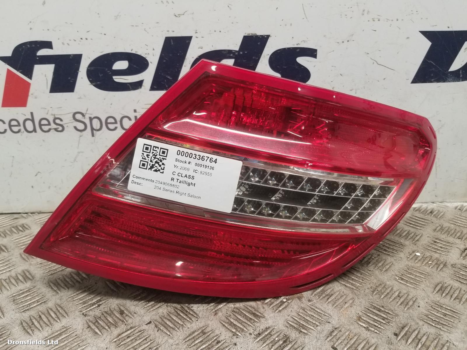 View Auto part R Taillight Mercedes C Class 2009