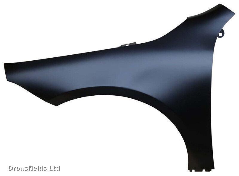 View Auto part R Wing Mercedes Cla 2020
