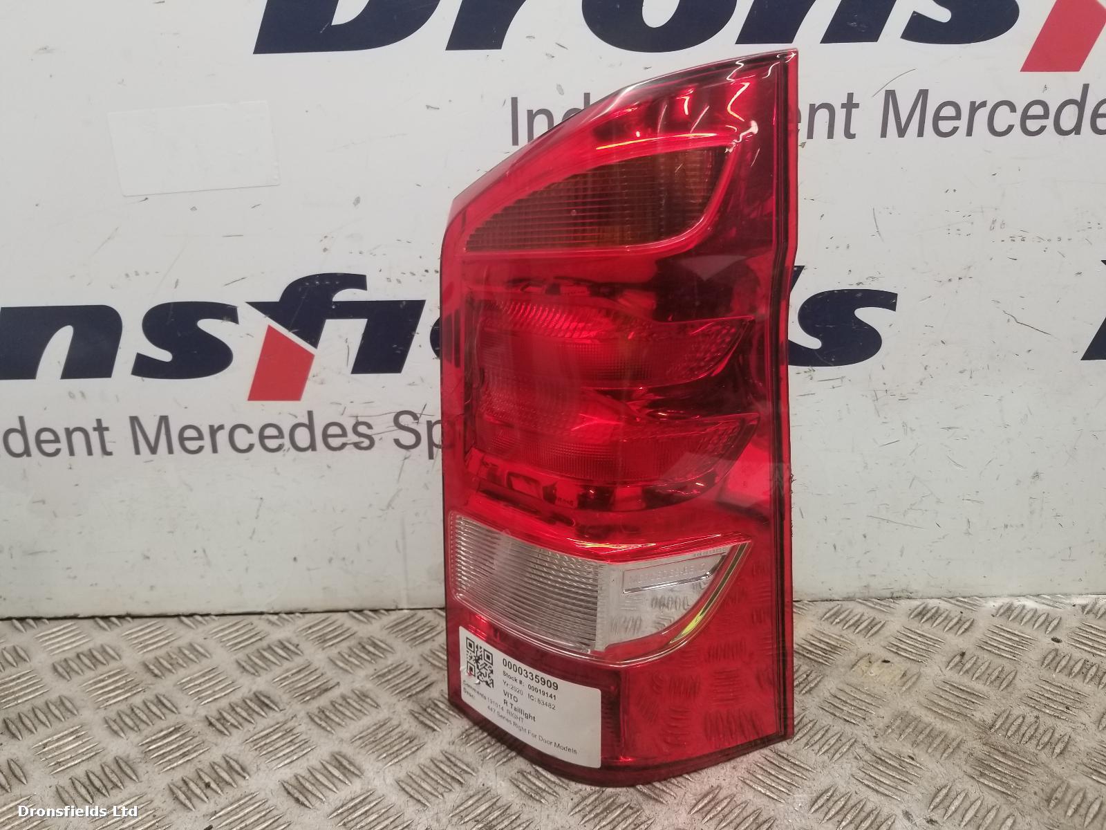 View Auto part R Taillight Mercedes Vito 2020