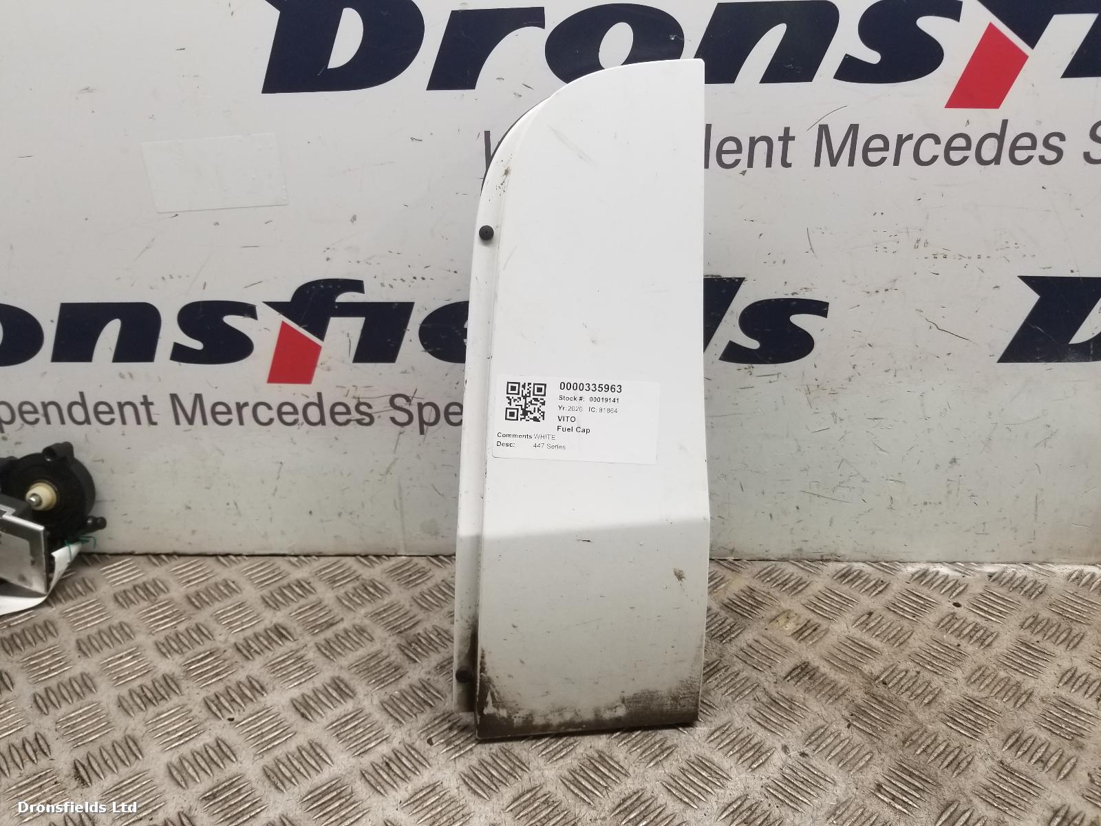 View Auto part Fuelcap Mercedes Vito 2020