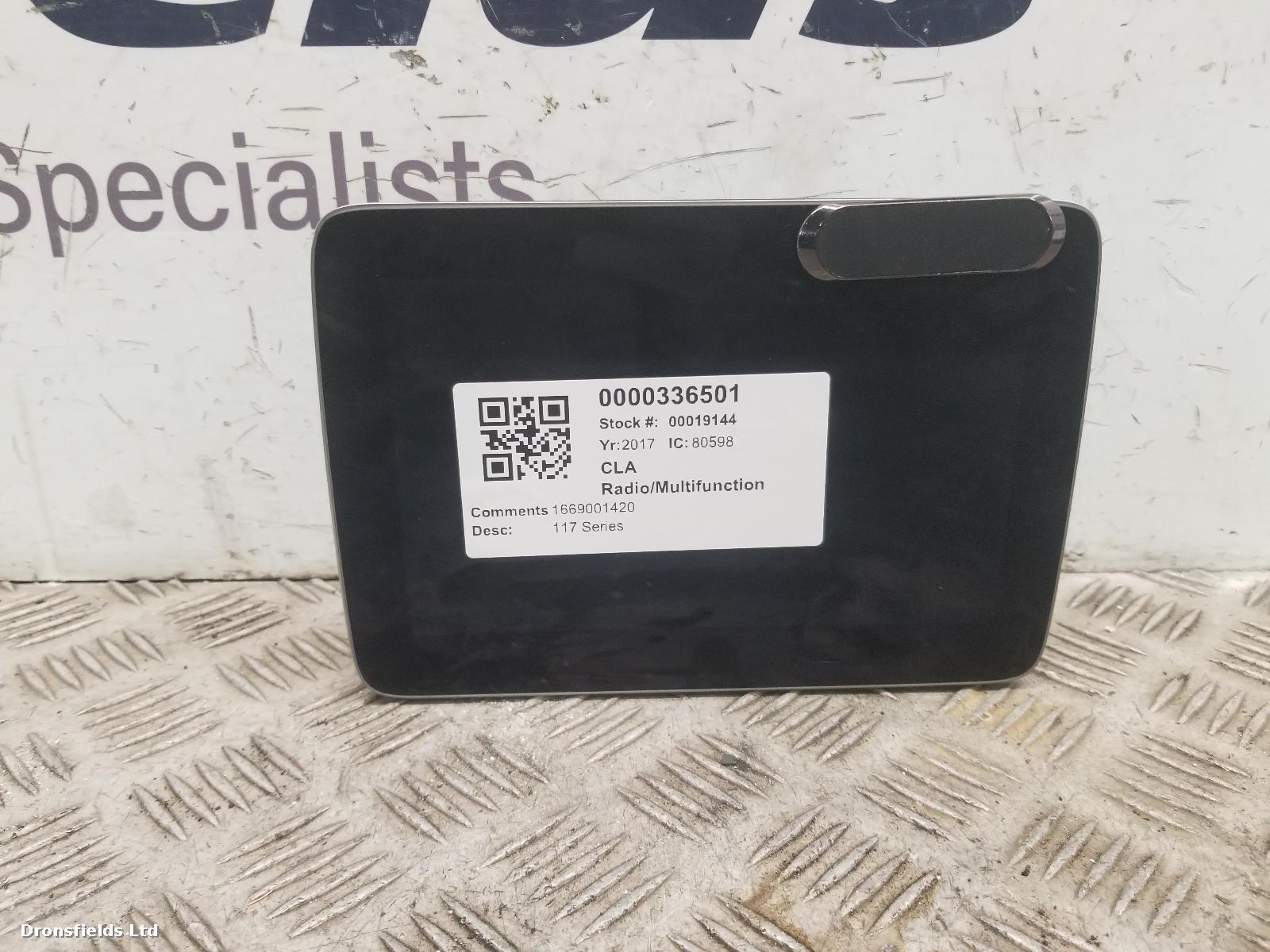 View Auto part Radio Display Mercedes Cla 2017