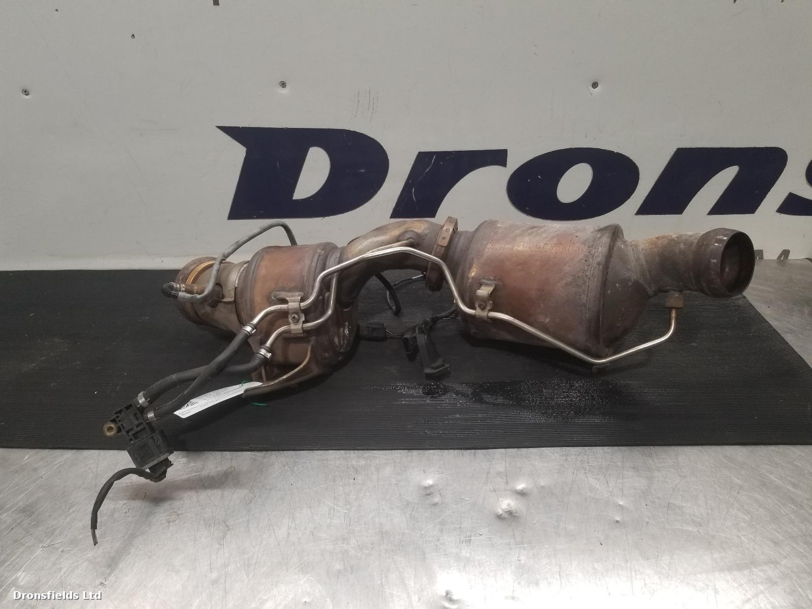 View Auto part Catalytic Converter Mercedes E Class 2014