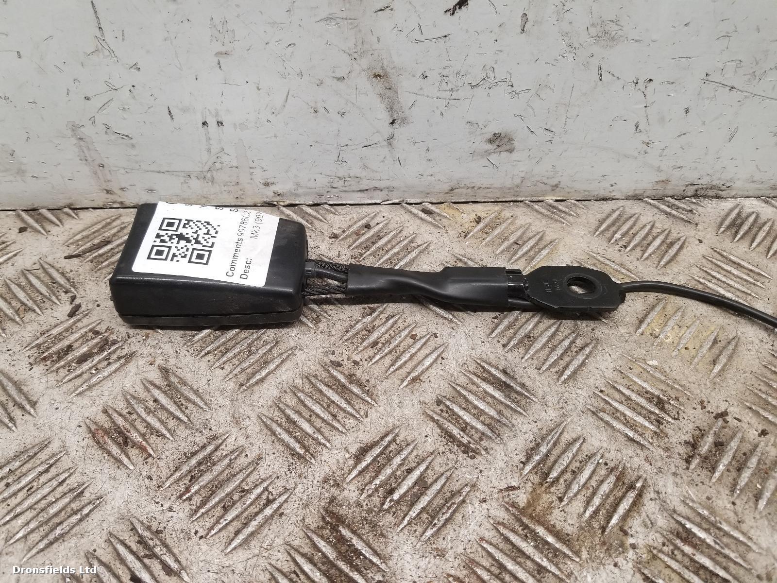 View Auto part Seat Belt Mercedes Sprinter 2020