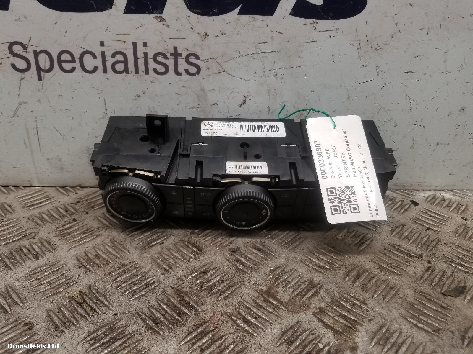 View Auto part Heater/AC Controller Mercedes Sprinter 2017