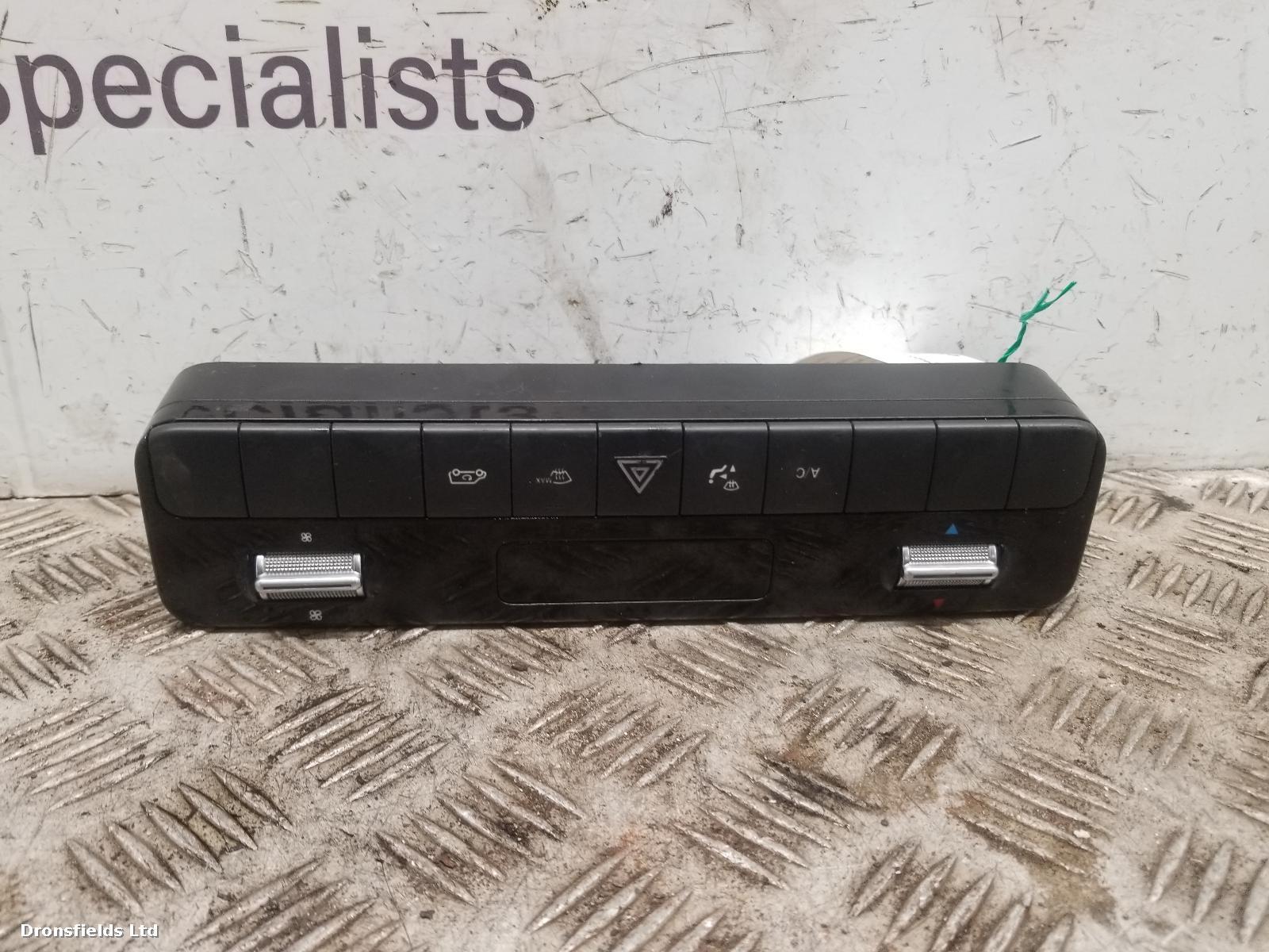 View Auto part Heater/AC Controller Mercedes Sprinter 2019