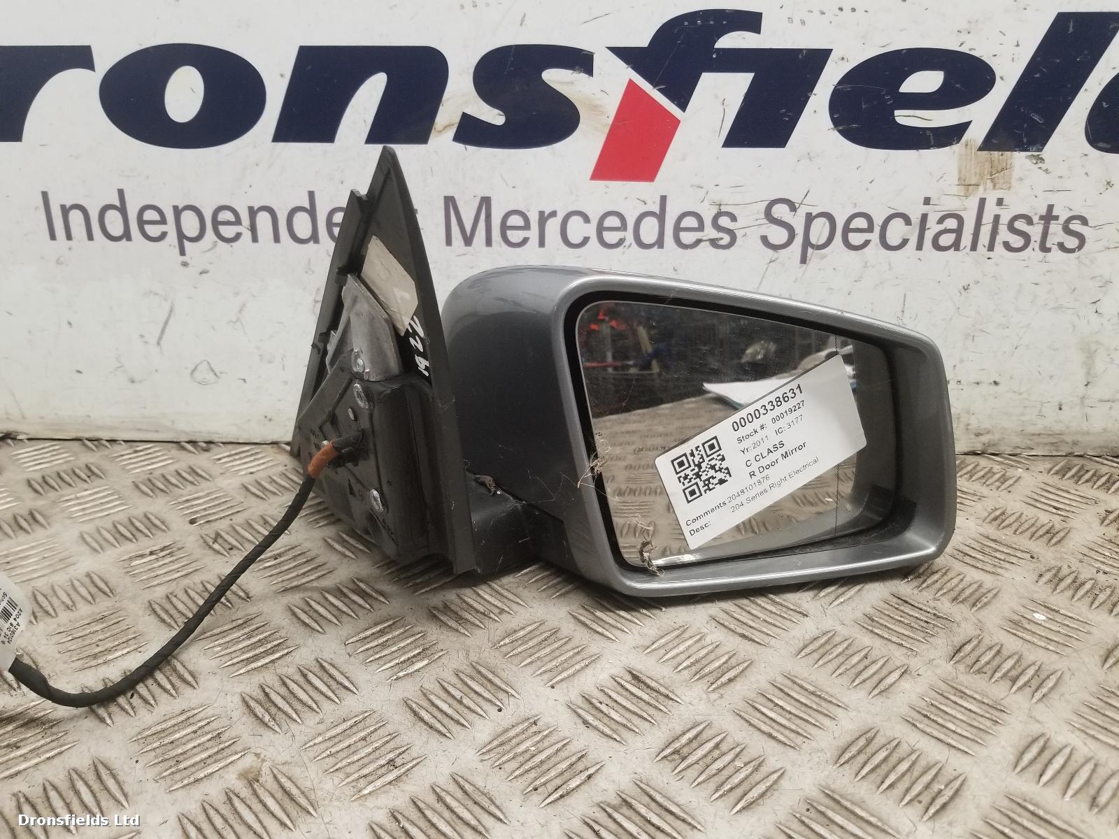 View Auto part R Door Mirror Mercedes C Class 2011