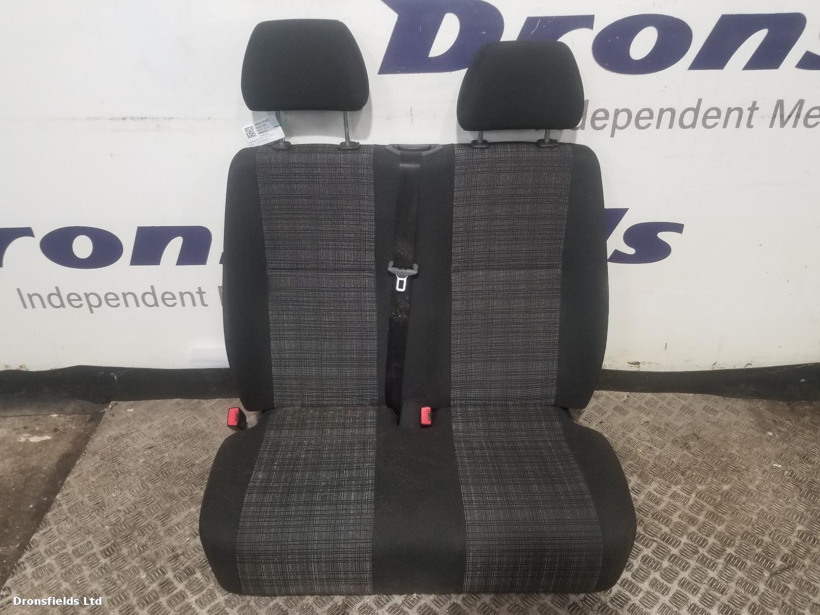 View Auto part Front Seat Mercedes Sprinter 2017