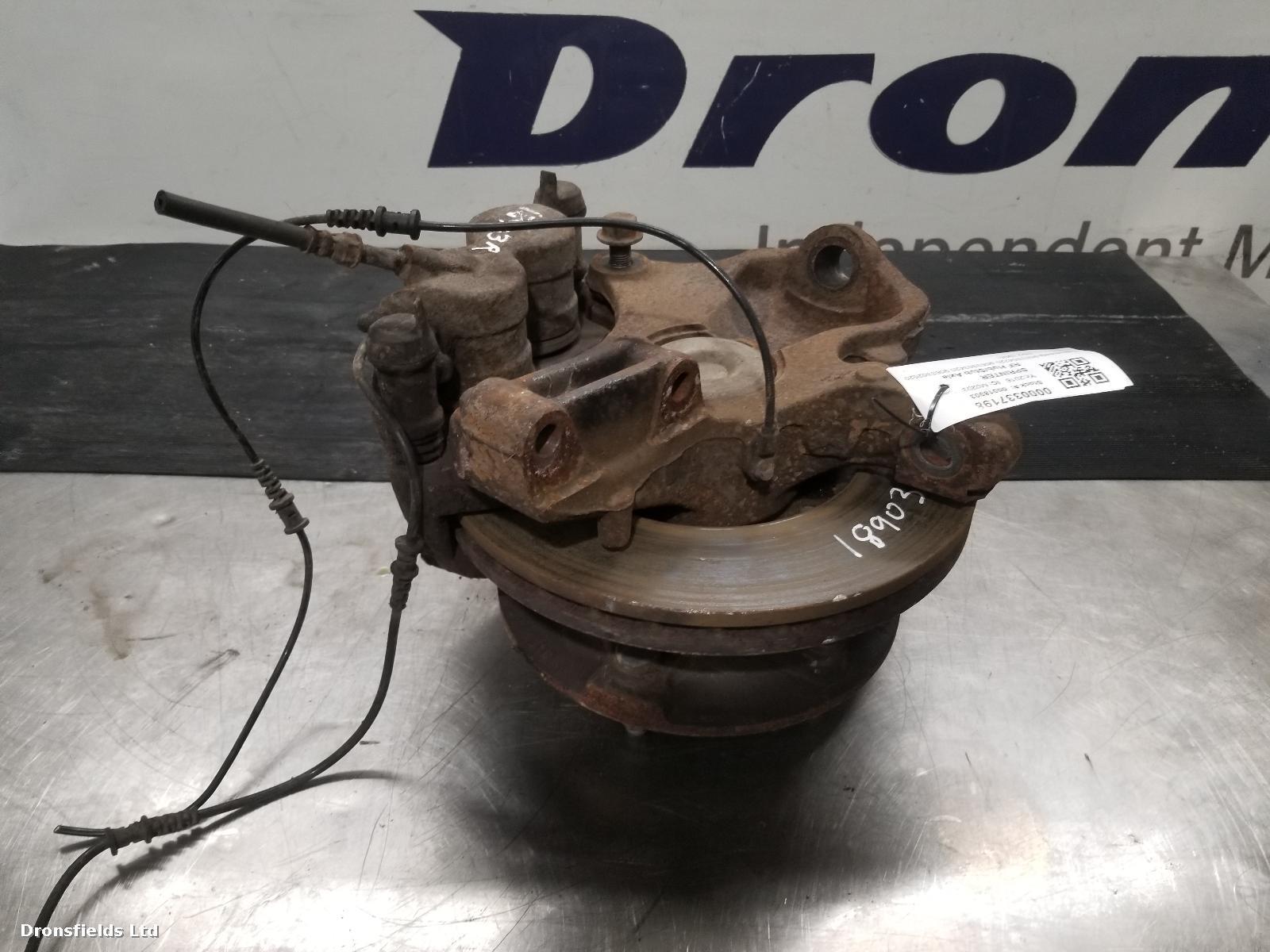 View Auto part RF Hub/Stub Axle Assembly Mercedes Sprinter 2016