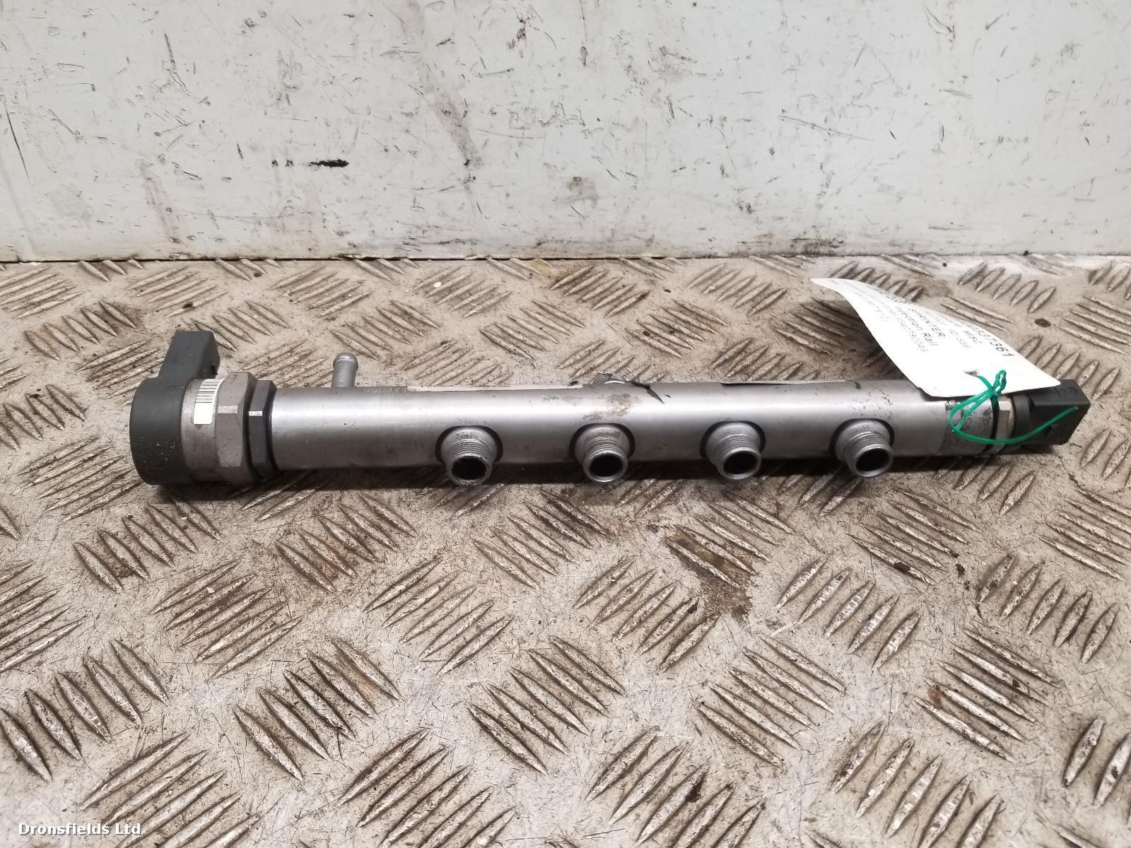 View Auto part Injection Rail Mercedes Sprinter 2022