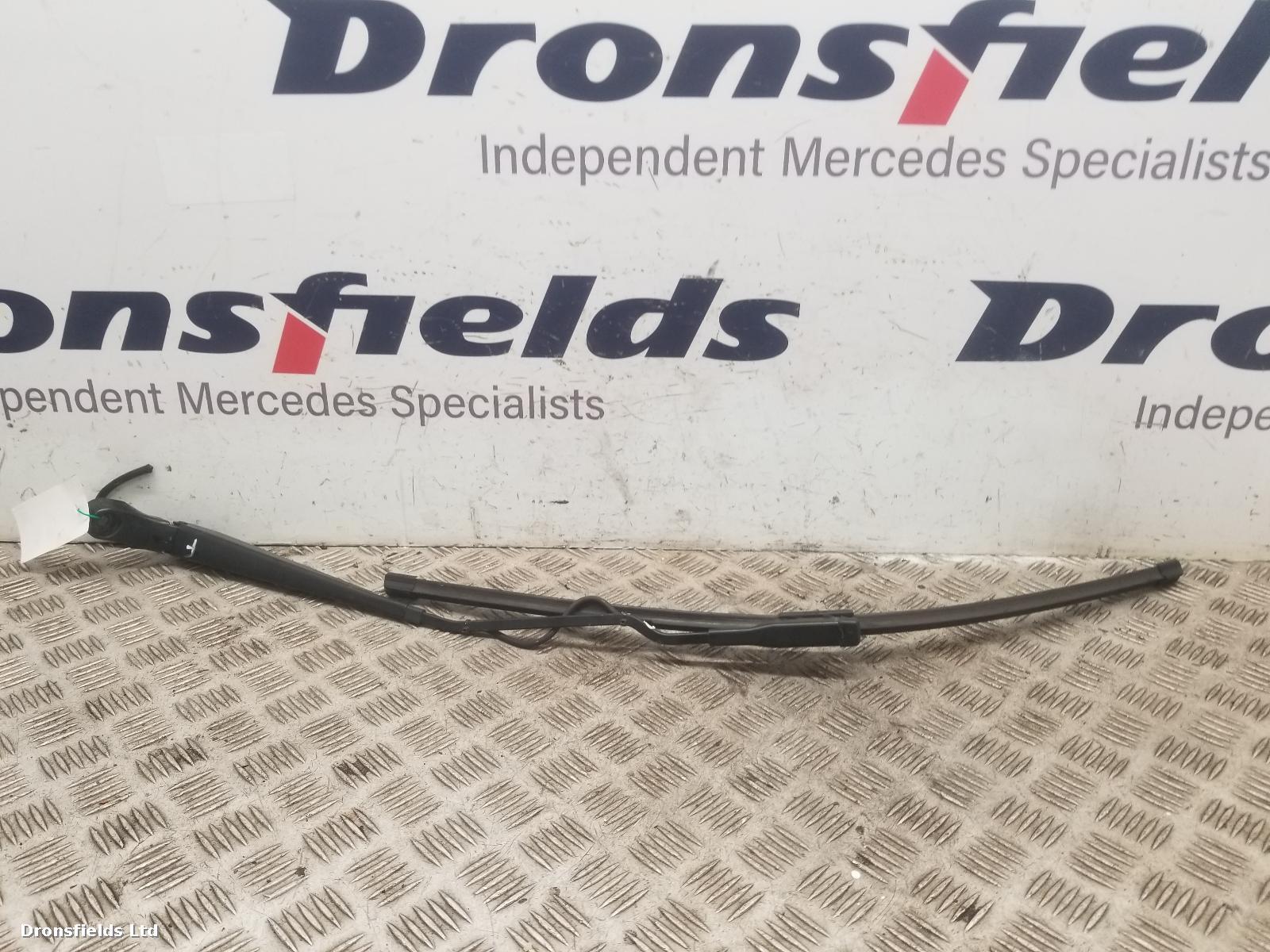 View Auto part Wiper Arm Mercedes Vito 2012