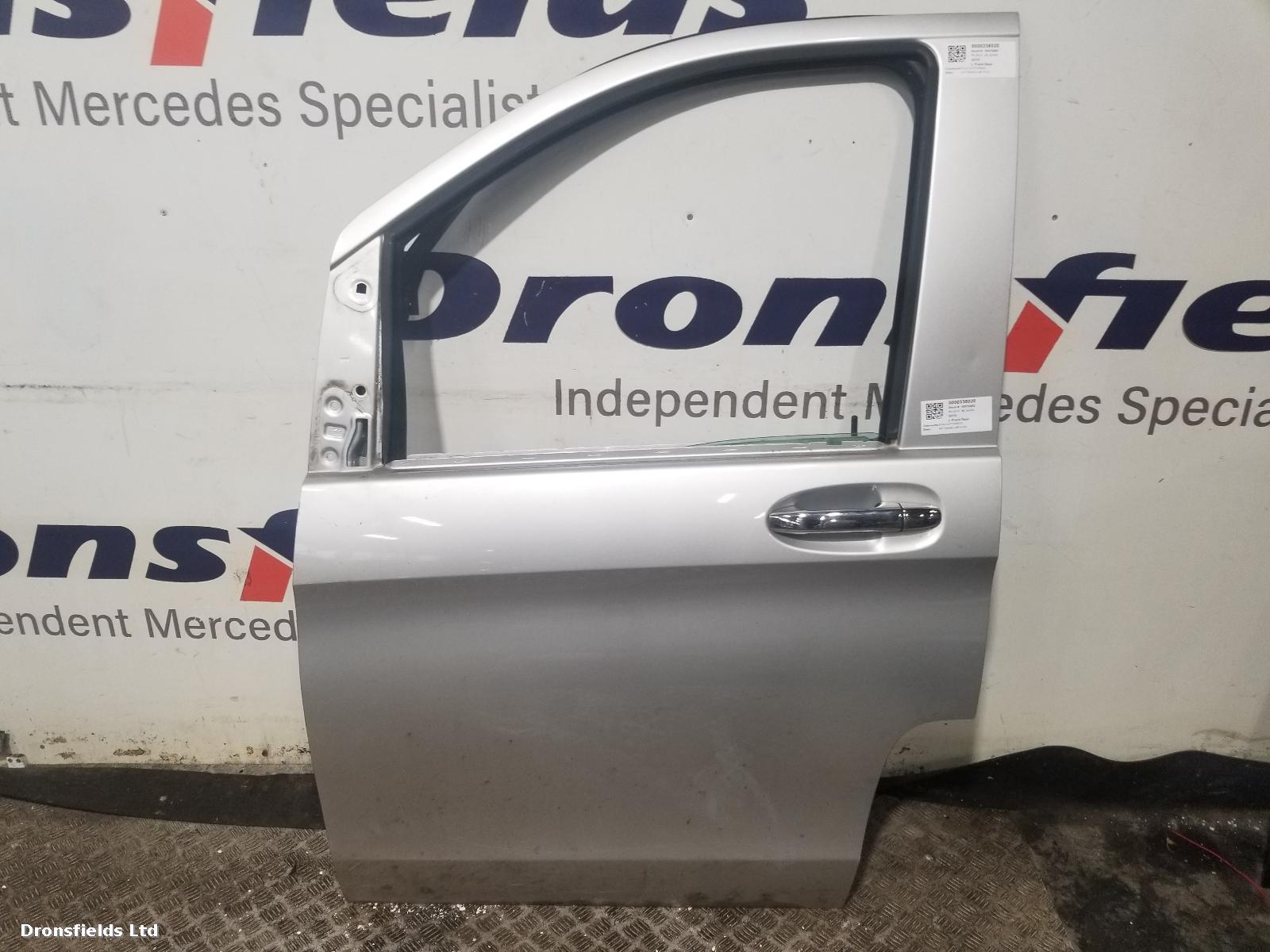 View Auto part L Front Door Mercedes Vito 2015