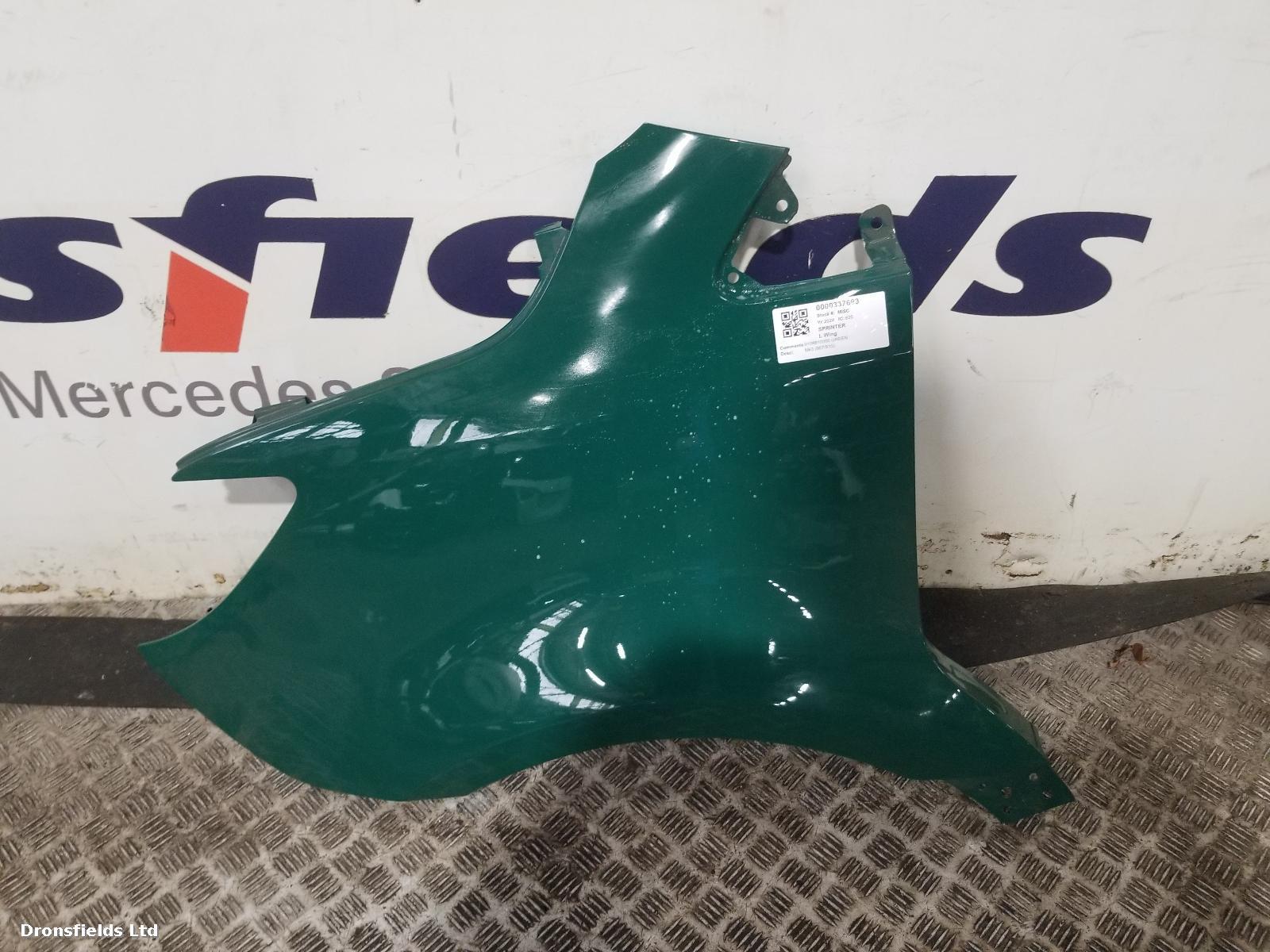 View Auto part L Wing Mercedes Sprinter 2024