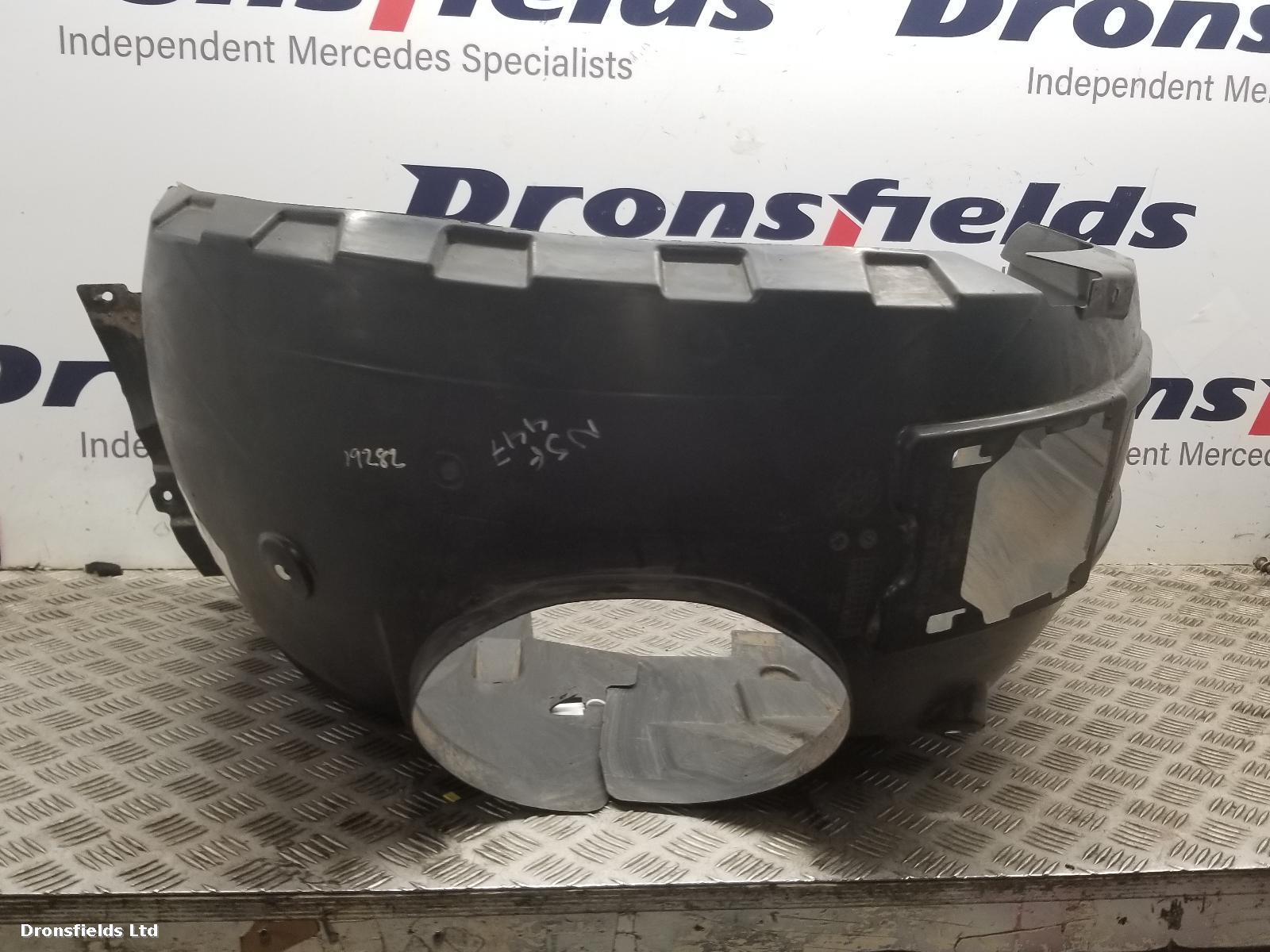 View Auto part Inner Wing/Liner Mercedes Vito 2015