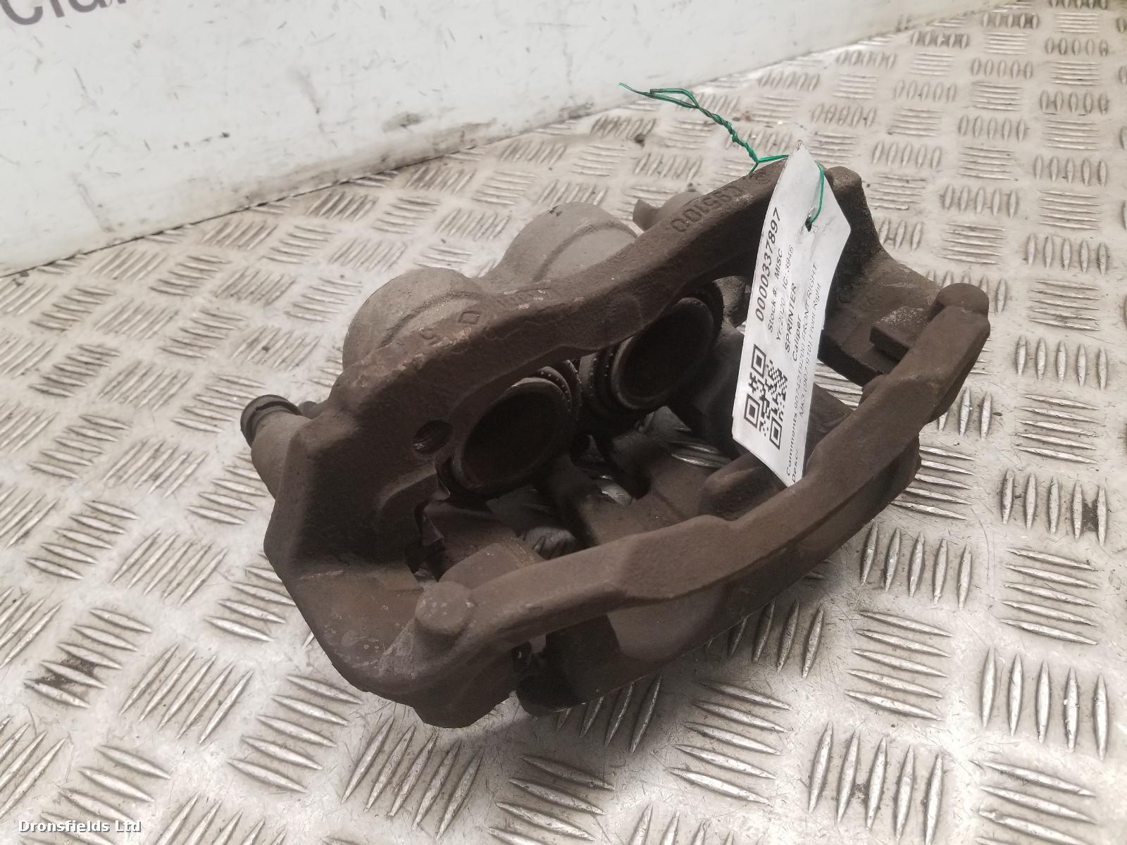 View Auto part Caliper Mercedes Sprinter 2020