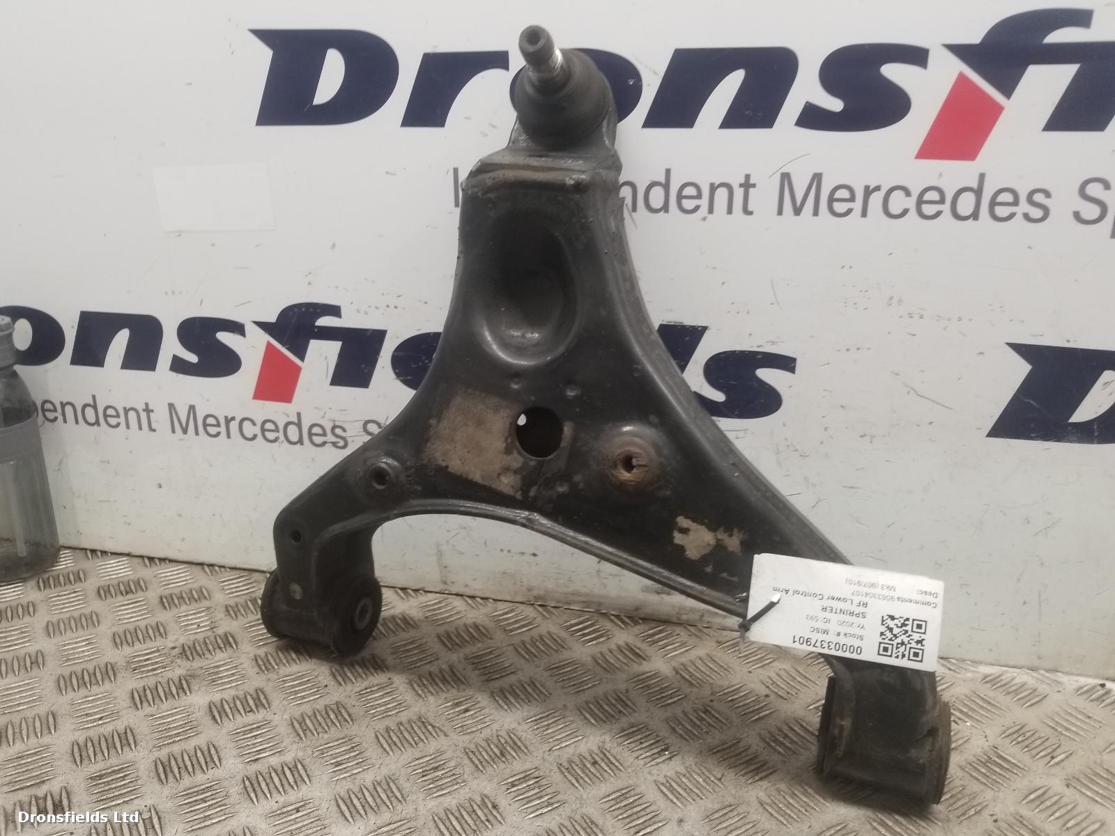 View Auto part RF Lower Control Arm Mercedes Sprinter 2020