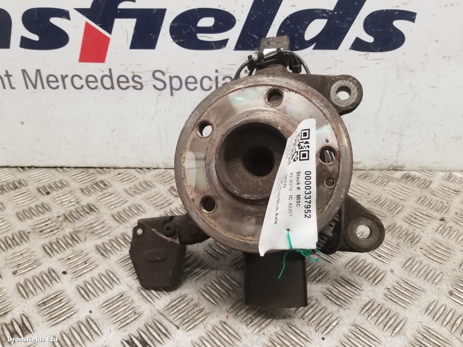 View Auto part LF Hub/Stub Axle Assembly Mercedes Vito 2019