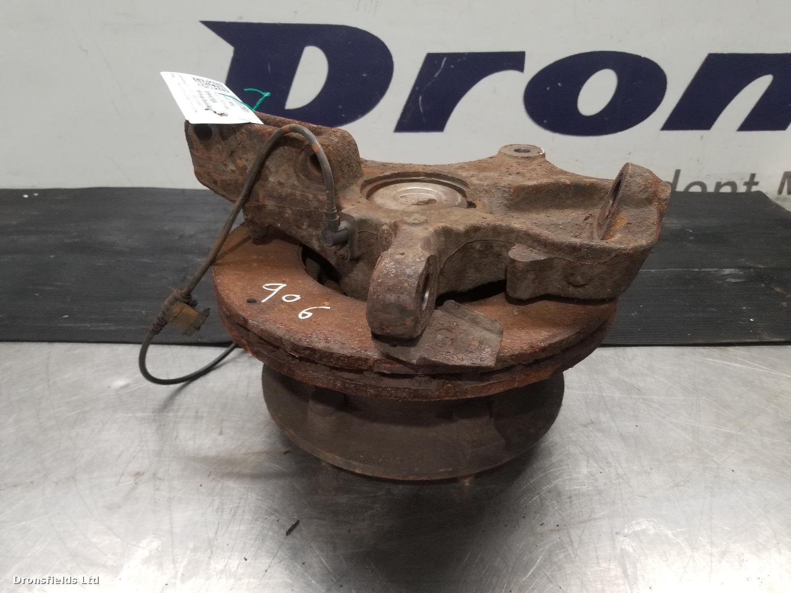 View Auto part RF Hub/Stub Axle Assembly Mercedes Sprinter 2016