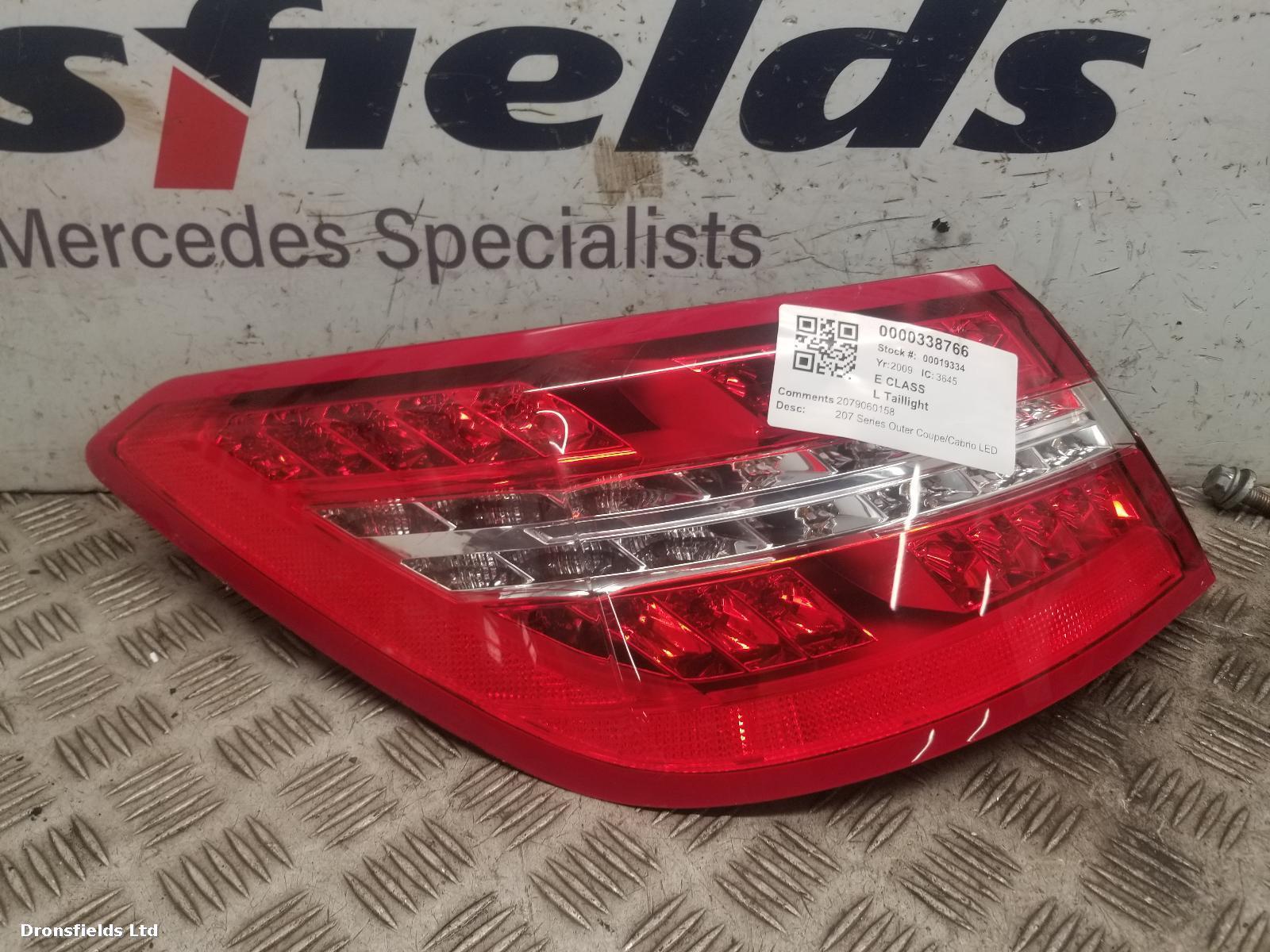 View Auto part L Taillight Mercedes E Class 2009