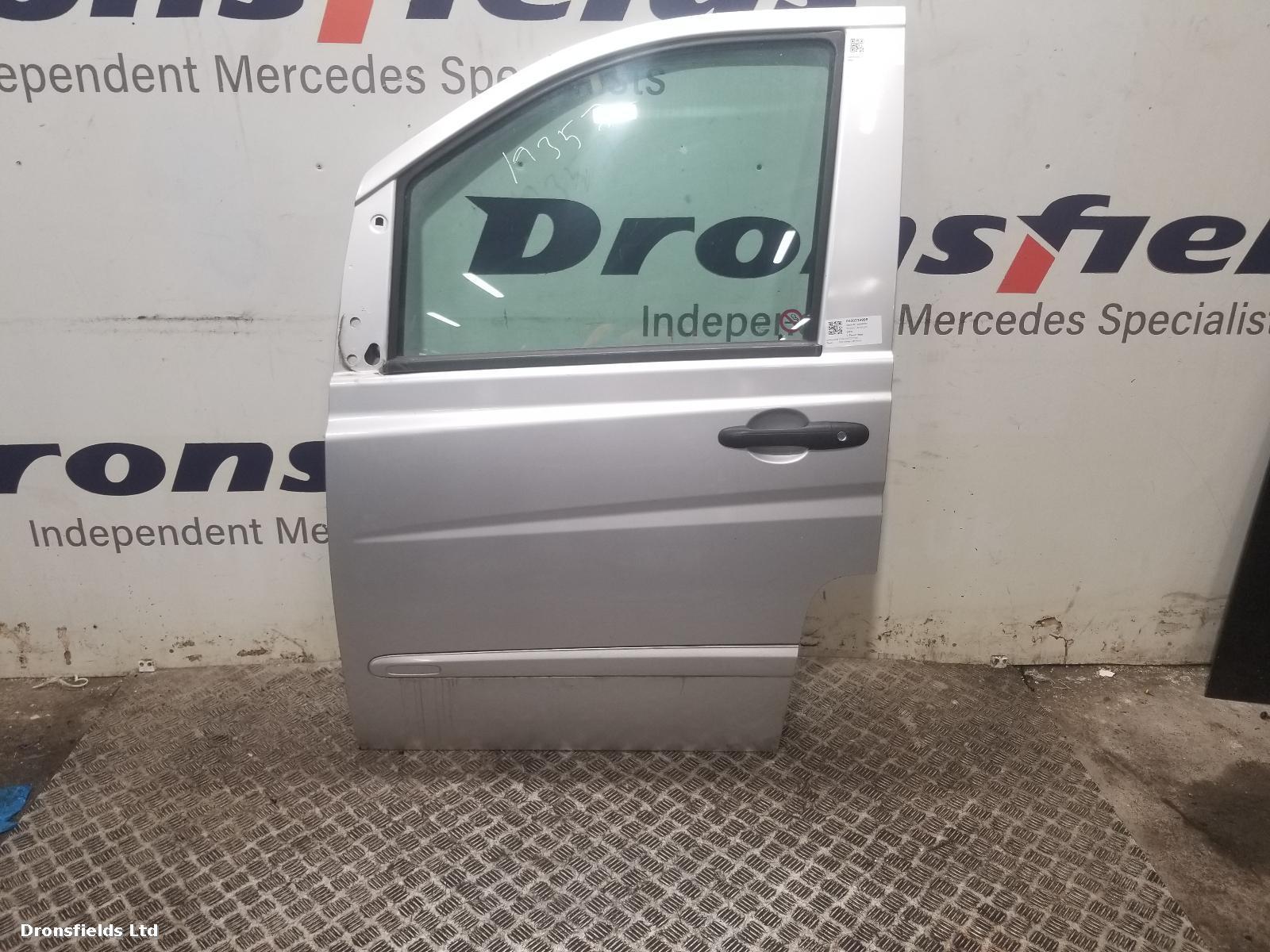 View Auto part L Front Door Mercedes Vito 2010