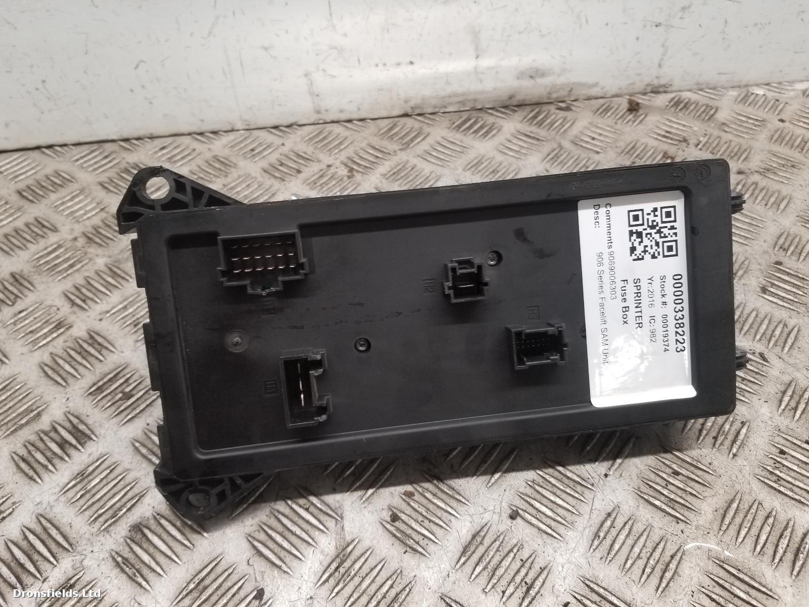 View Auto part Fuse Box Mercedes Sprinter 2016