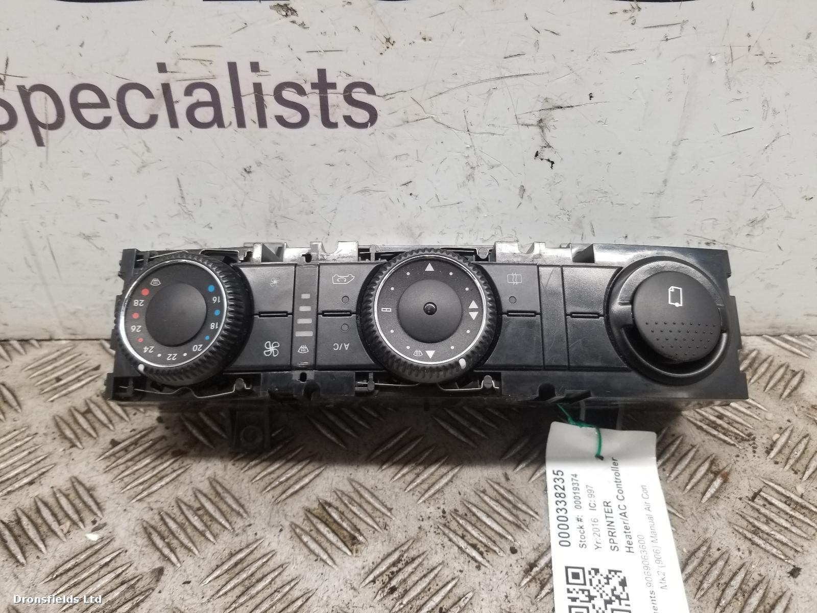 View Auto part Heater/AC Controller Mercedes Sprinter 2016