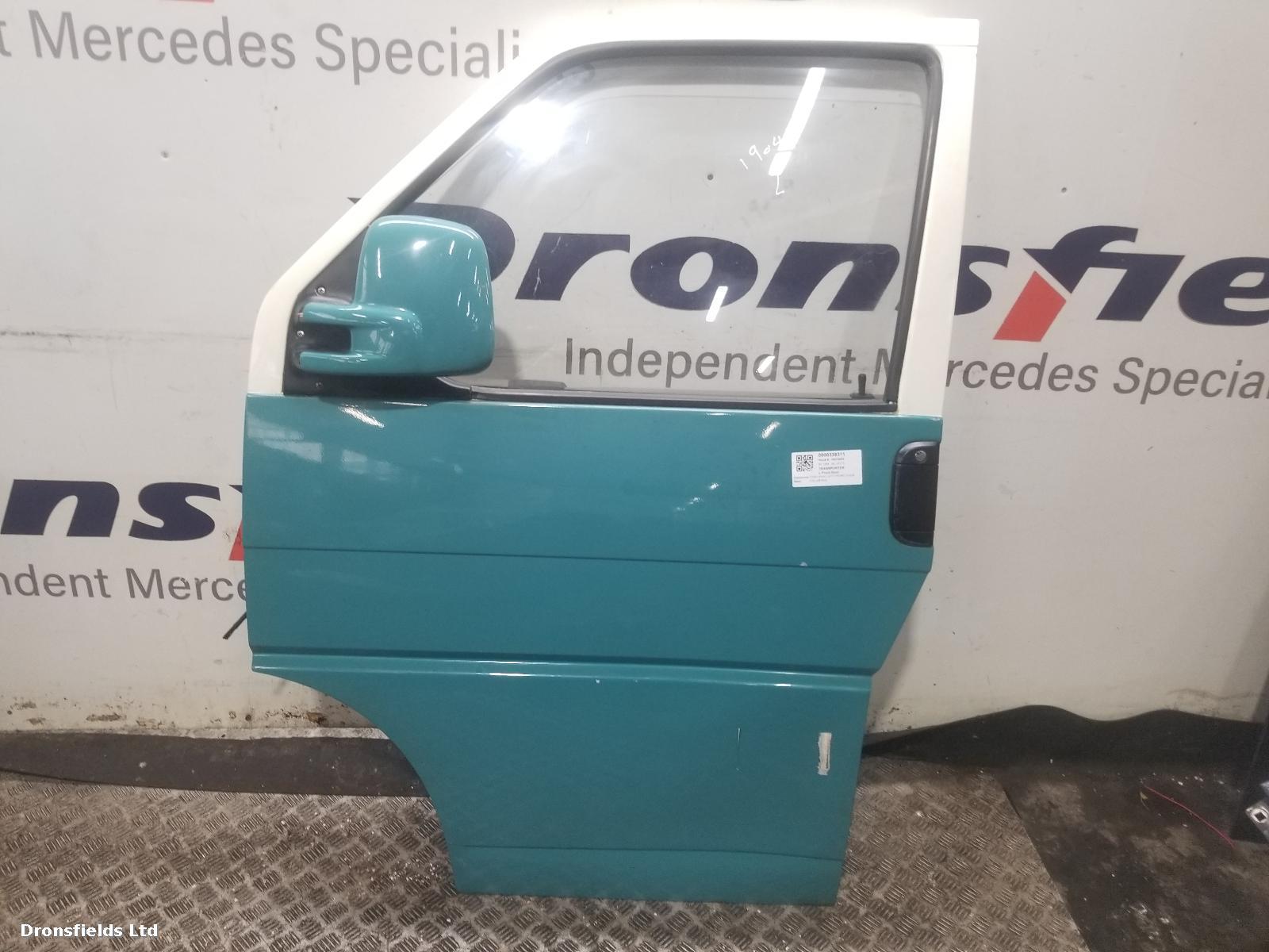 View Auto part L Front Door Volkswagen Transporter 1994