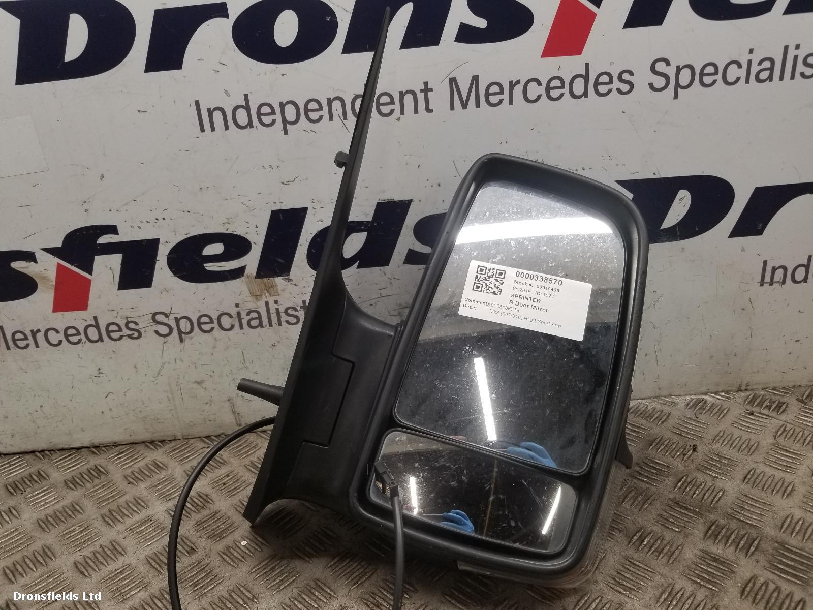 View Auto part R Door Mirror Mercedes Sprinter 2018
