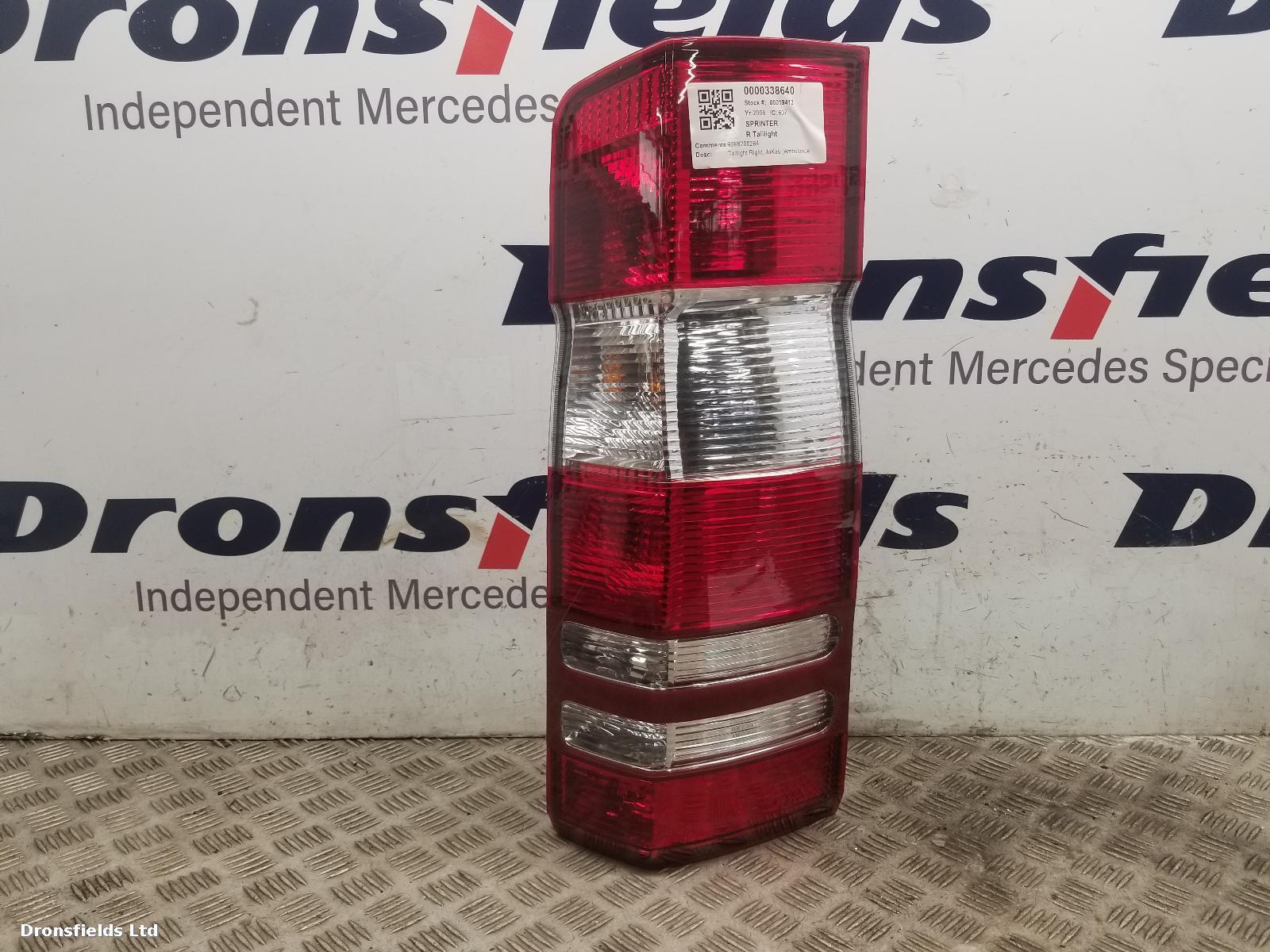 View Auto part R Taillight Mercedes Sprinter 2008