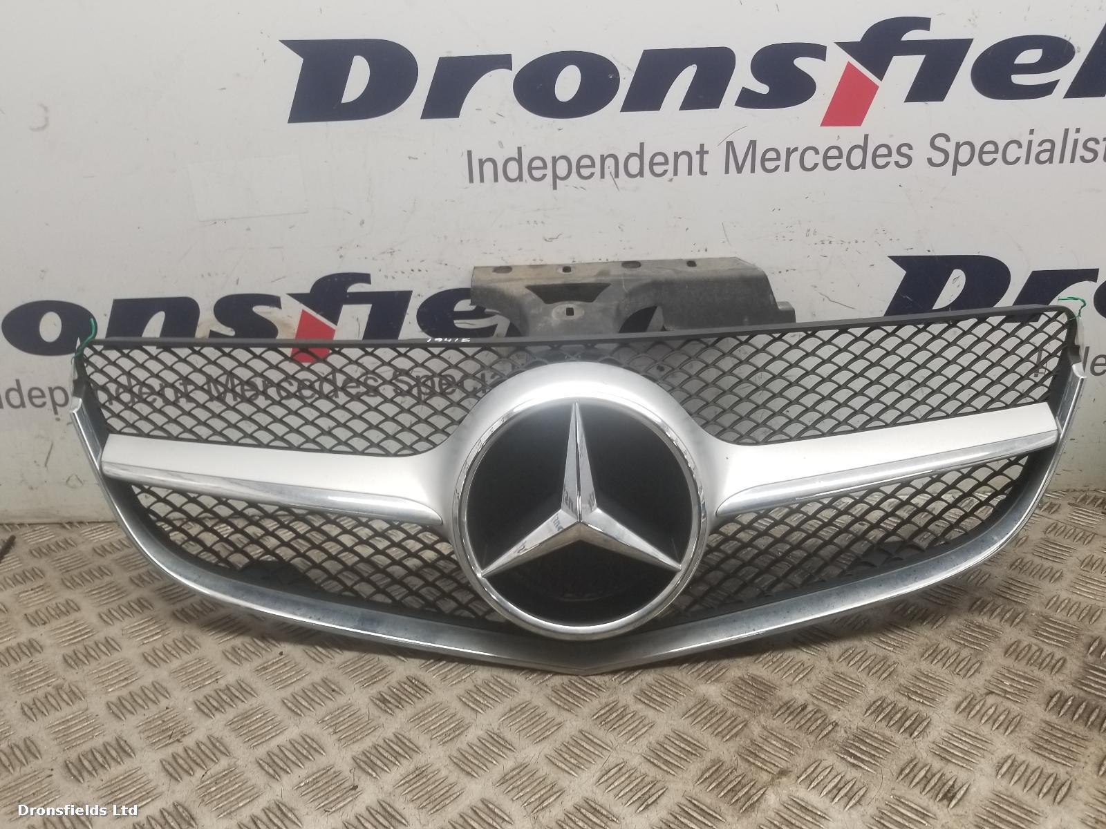 View Auto part Grille Mercedes E Class 2015
