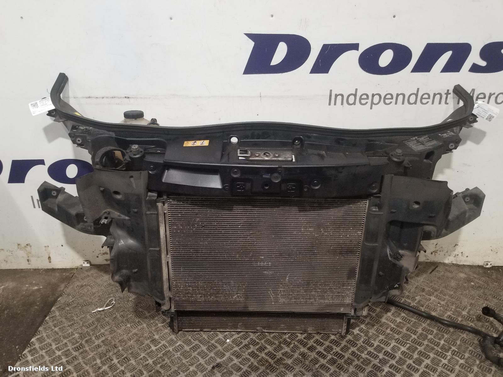 View Auto part Front Panel Mercedes Sprinter 2020