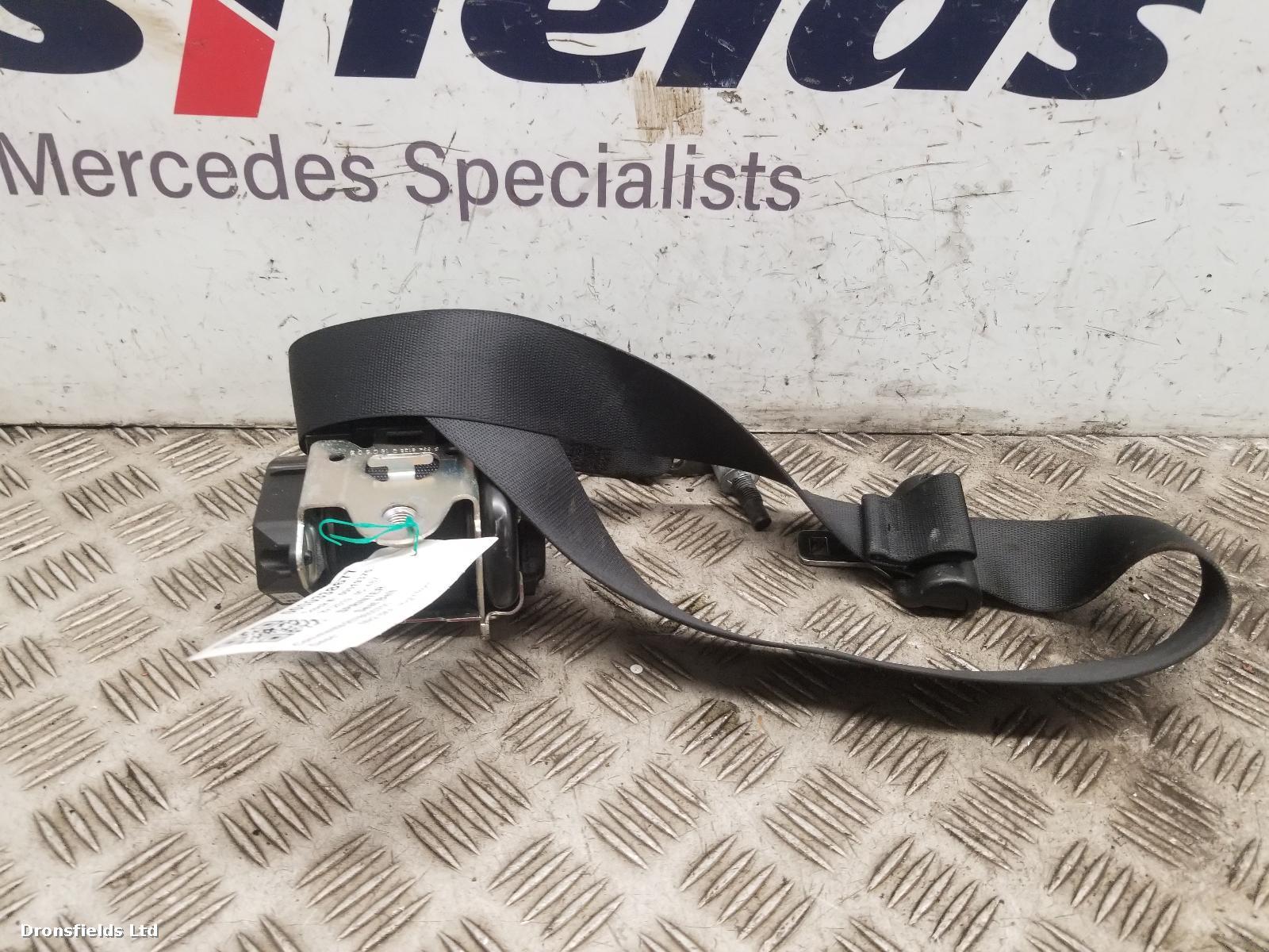 View Auto part Seat Belt Mercedes Sprinter 2019