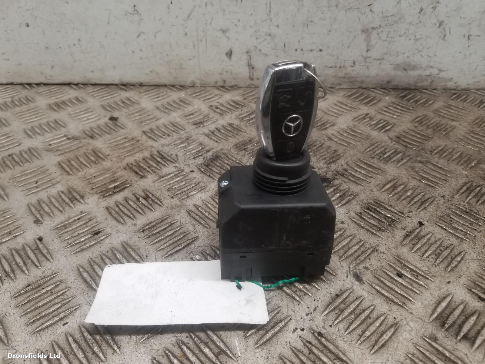 View Auto part Ignition W/Key Mercedes M Class 2007