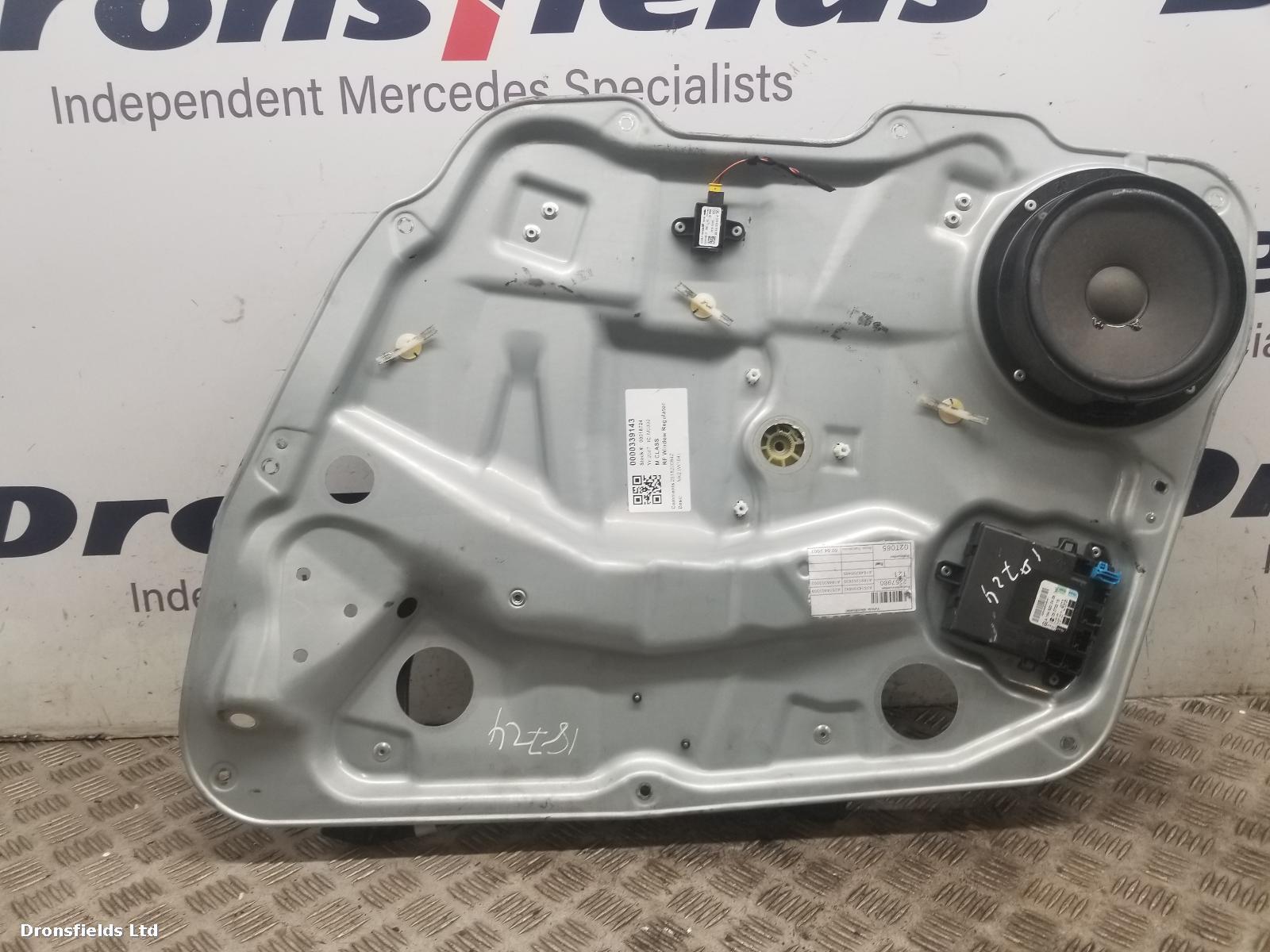 View Auto part RF Window Regulator Mercedes M Class 2007