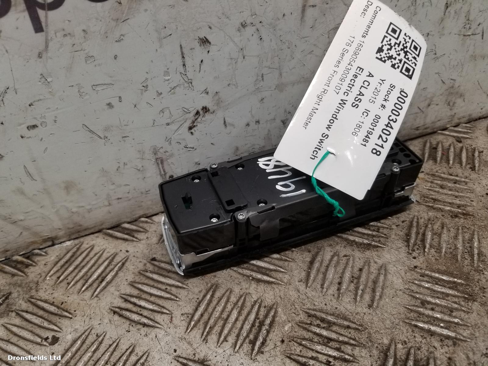 View Auto part Elect. Window Switch Mercedes A Class 2015
