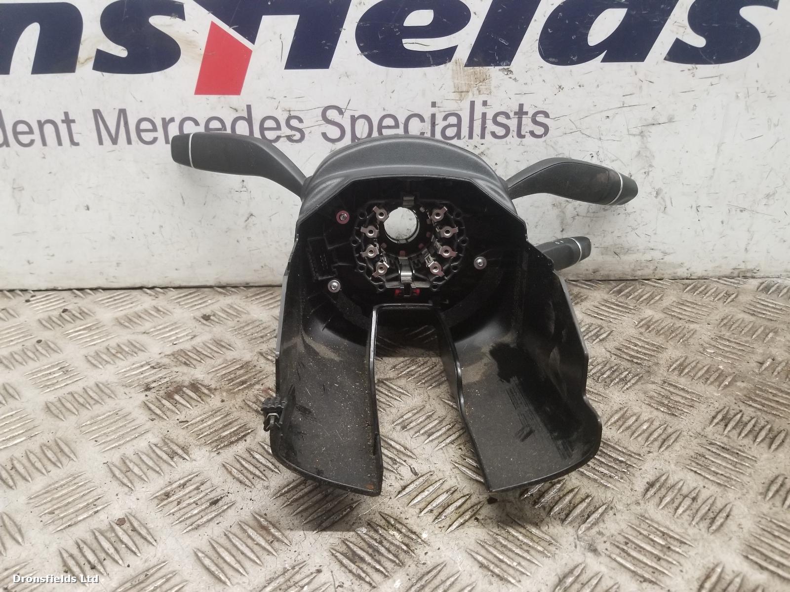 View Auto part Combination Switch Mercedes Vito 2019