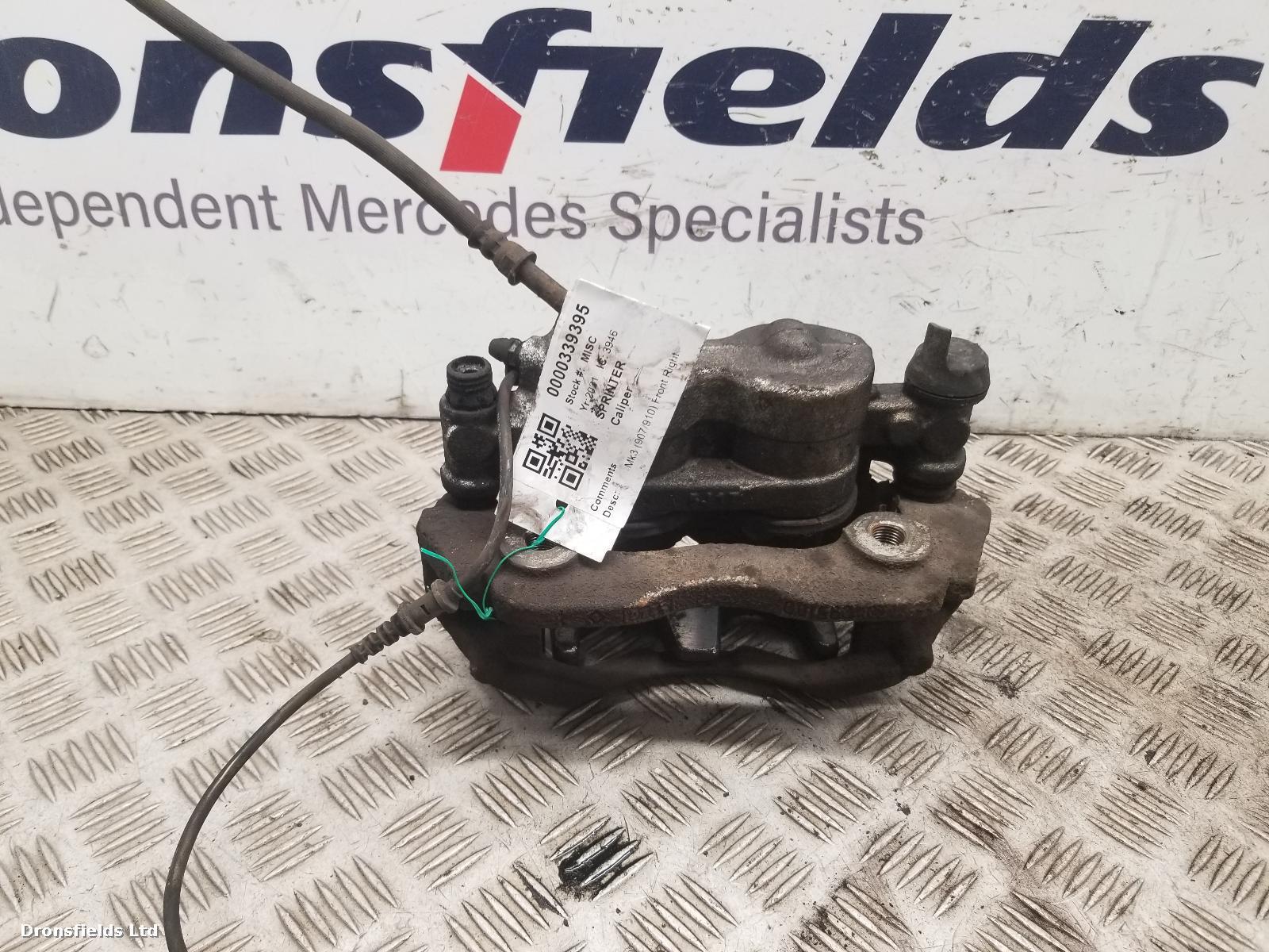 View Auto part Caliper Mercedes Sprinter 2021