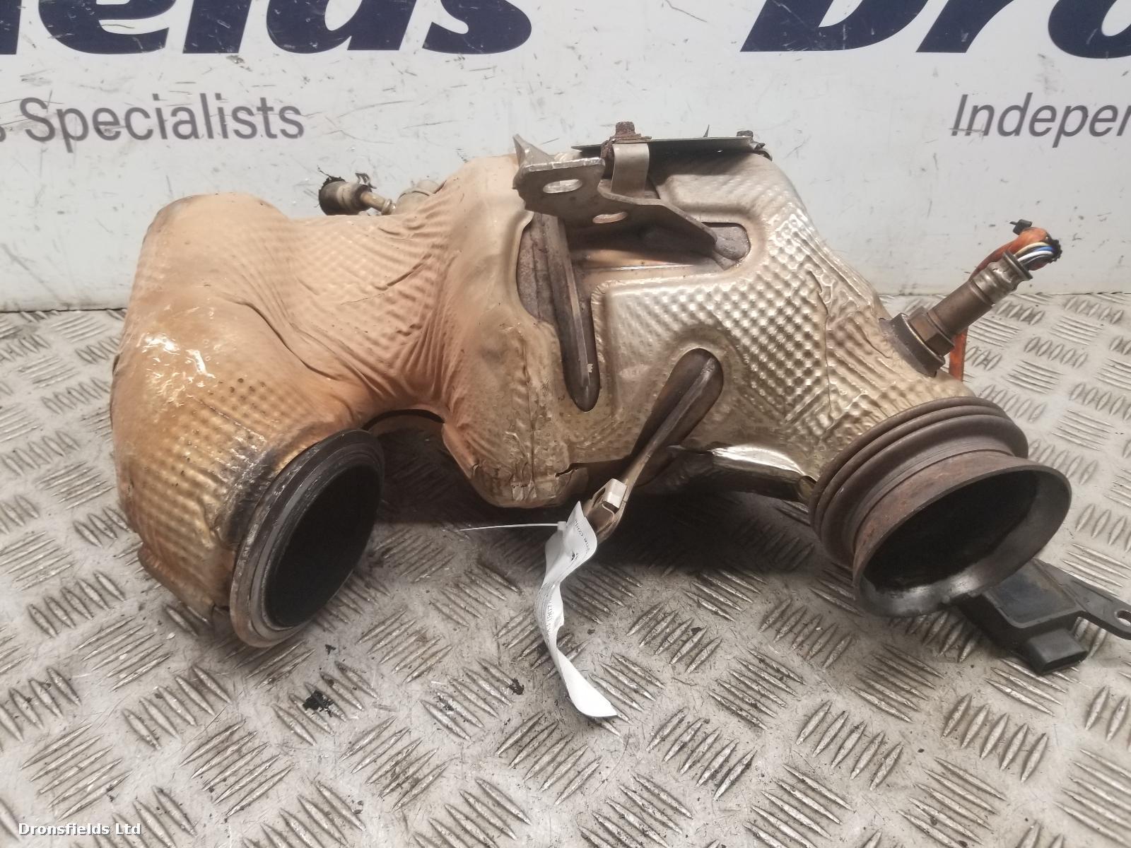 View Auto part Catalytic Converter Mercedes Sprinter 2021