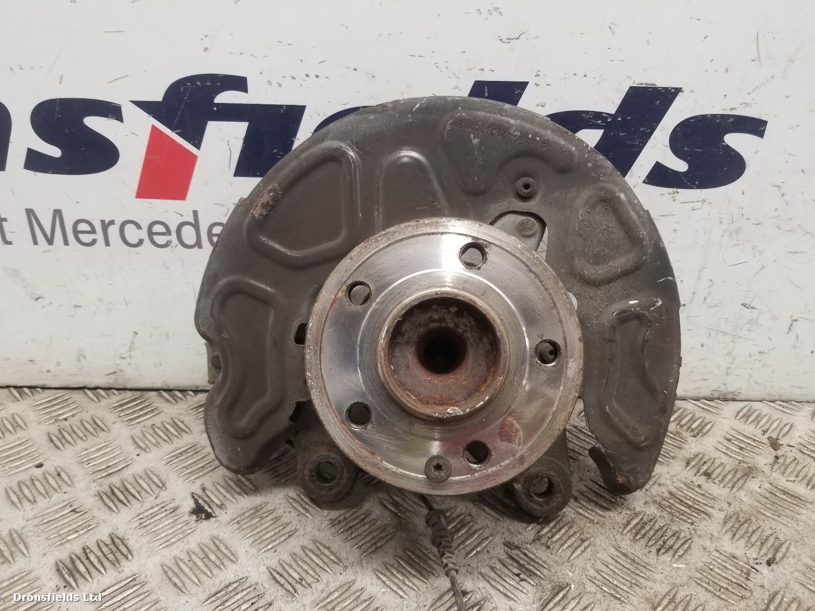 View Auto part RF Hub/Stub Axle Assembly Mercedes Vito 2018