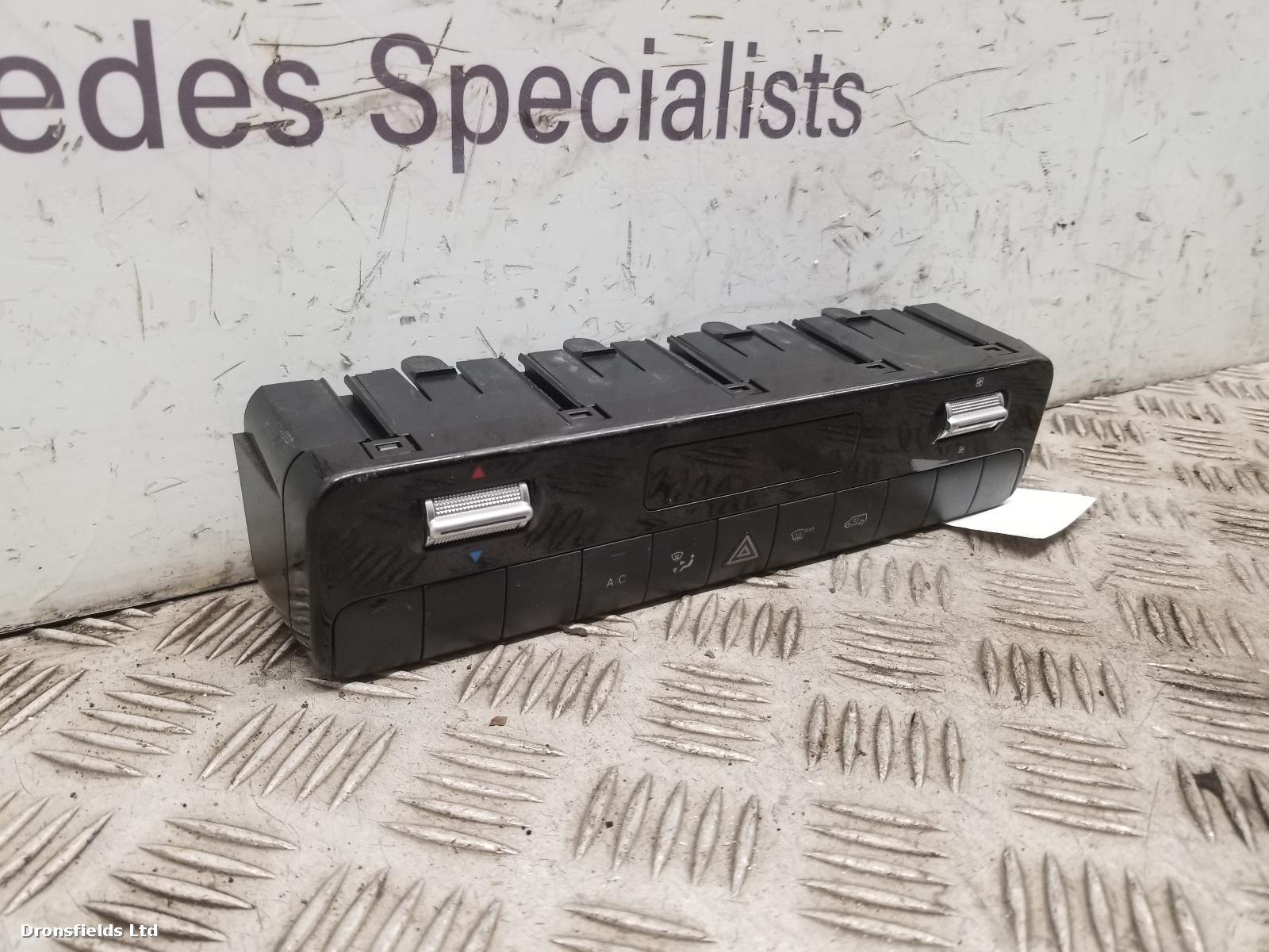 View Auto part Heater/AC Controller Mercedes Sprinter 2018