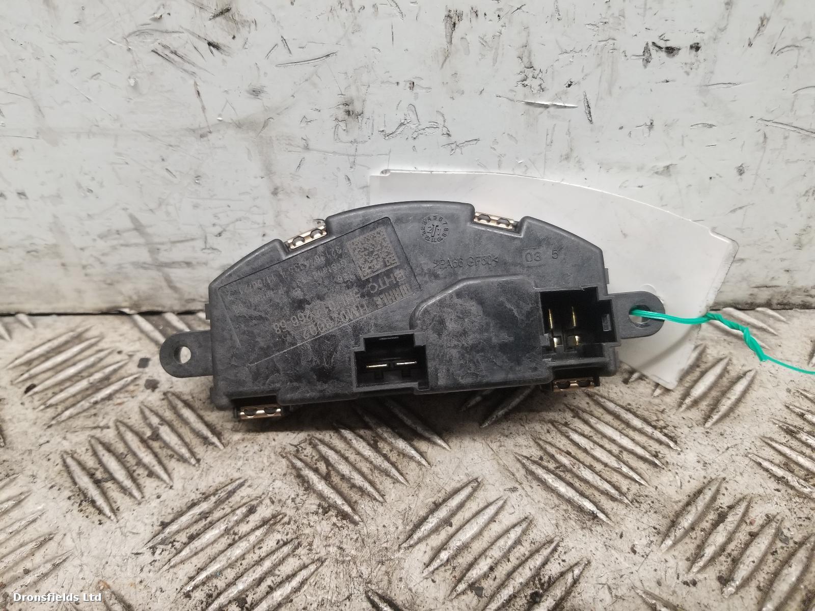 View Auto part Heater Rheostat Mercedes Vito 2021