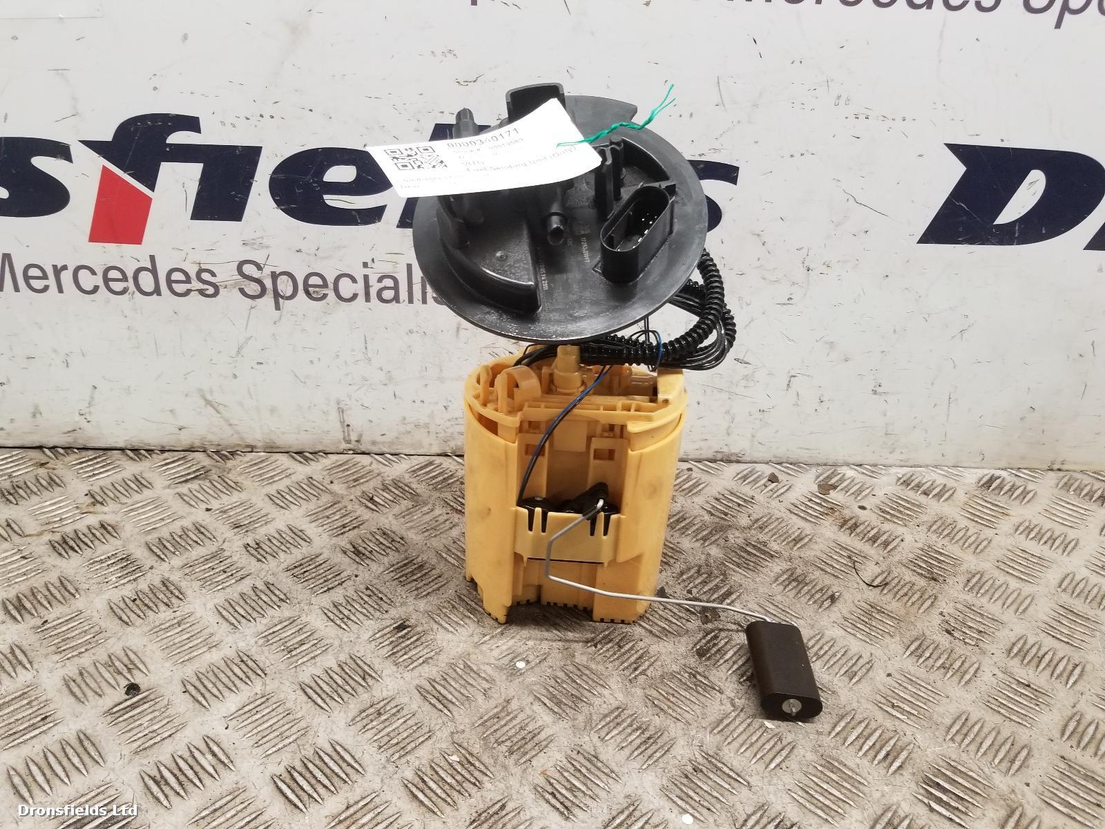 View Auto part Fuel Sending Unit Mercedes Vito 2018