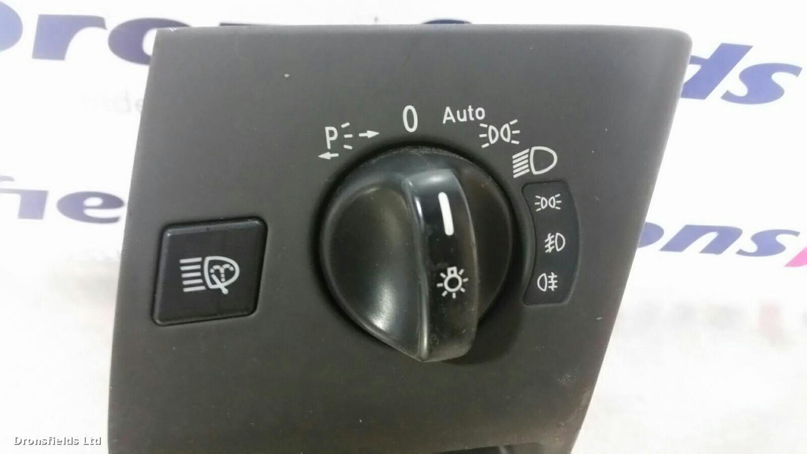 View Auto part Headlight Switch Mercedes S Class 2004