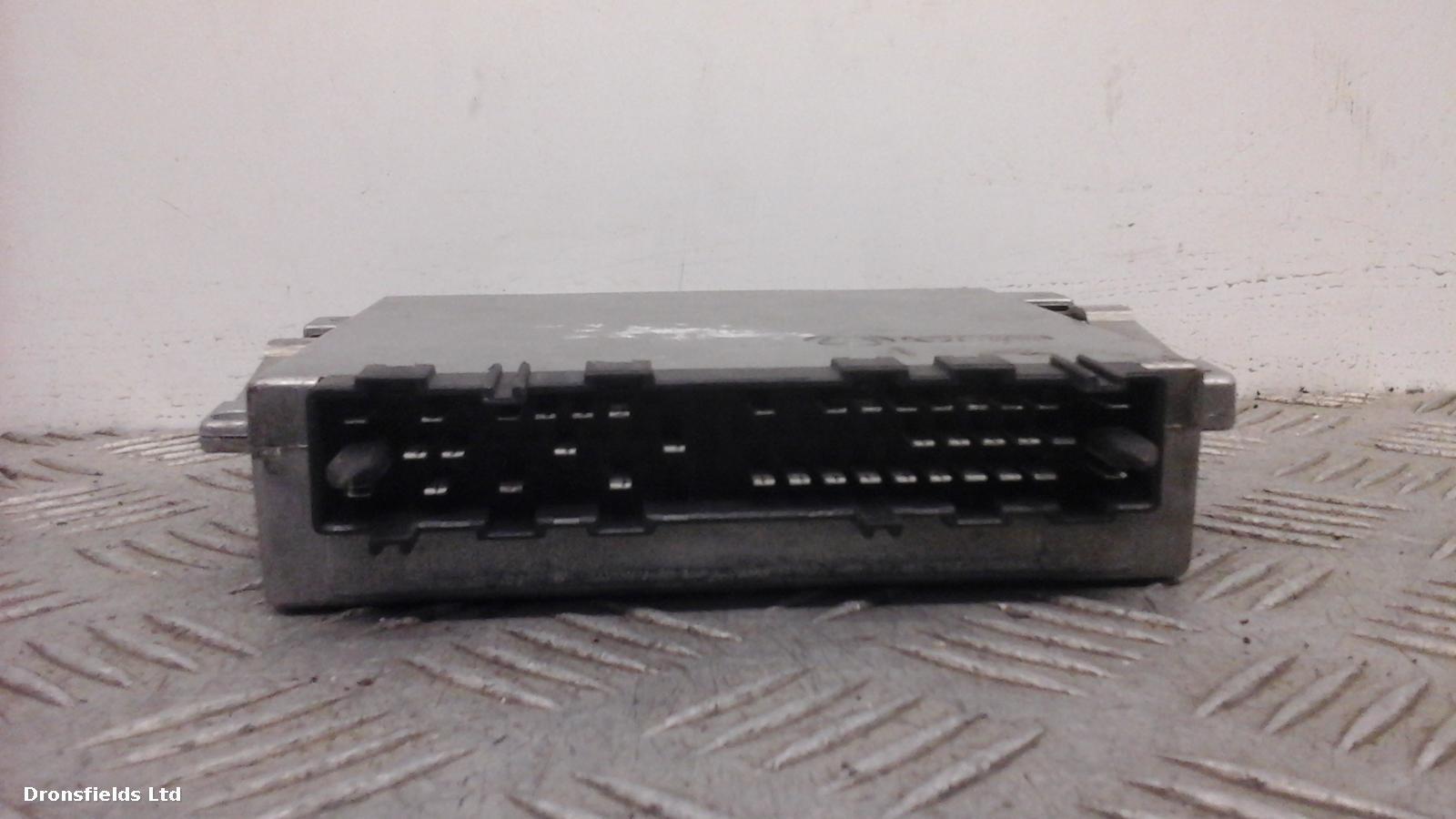 View Auto part ECU Mercedes S Class 1992