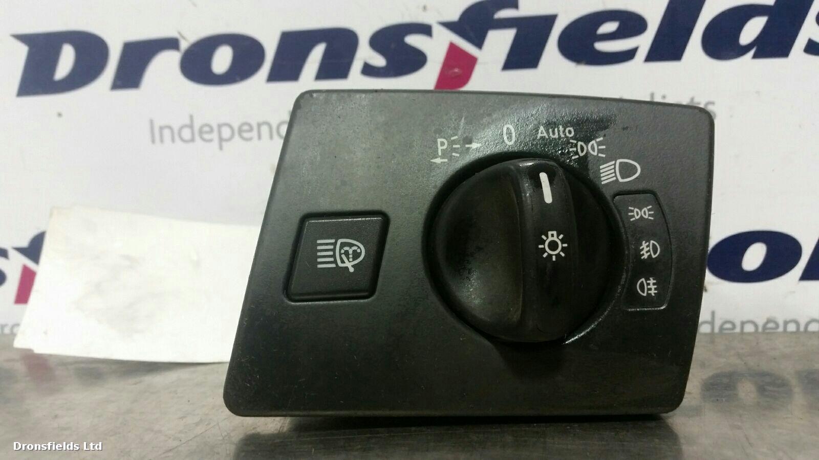 View Auto part Headlight Switch Mercedes Cl Class 2001