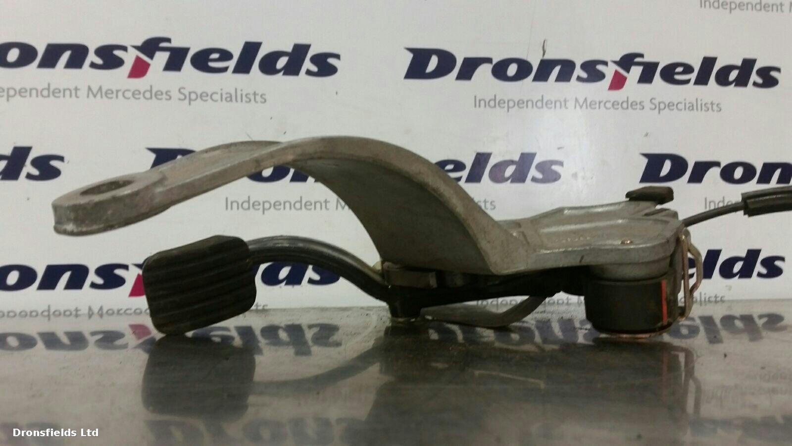 View Auto part Handbrake Lever/Button/Assembly Mercedes M Class 2000