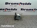 View Auto part A/V Equipment Mercedes Clk 2004