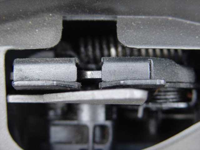 Ask a Mechanic Series – How to open bonnet on Mercedes Vito