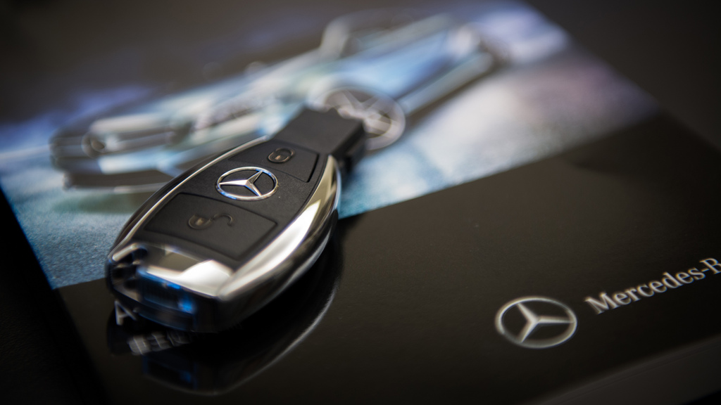 How To Change the Battery in Your Mercedes Key